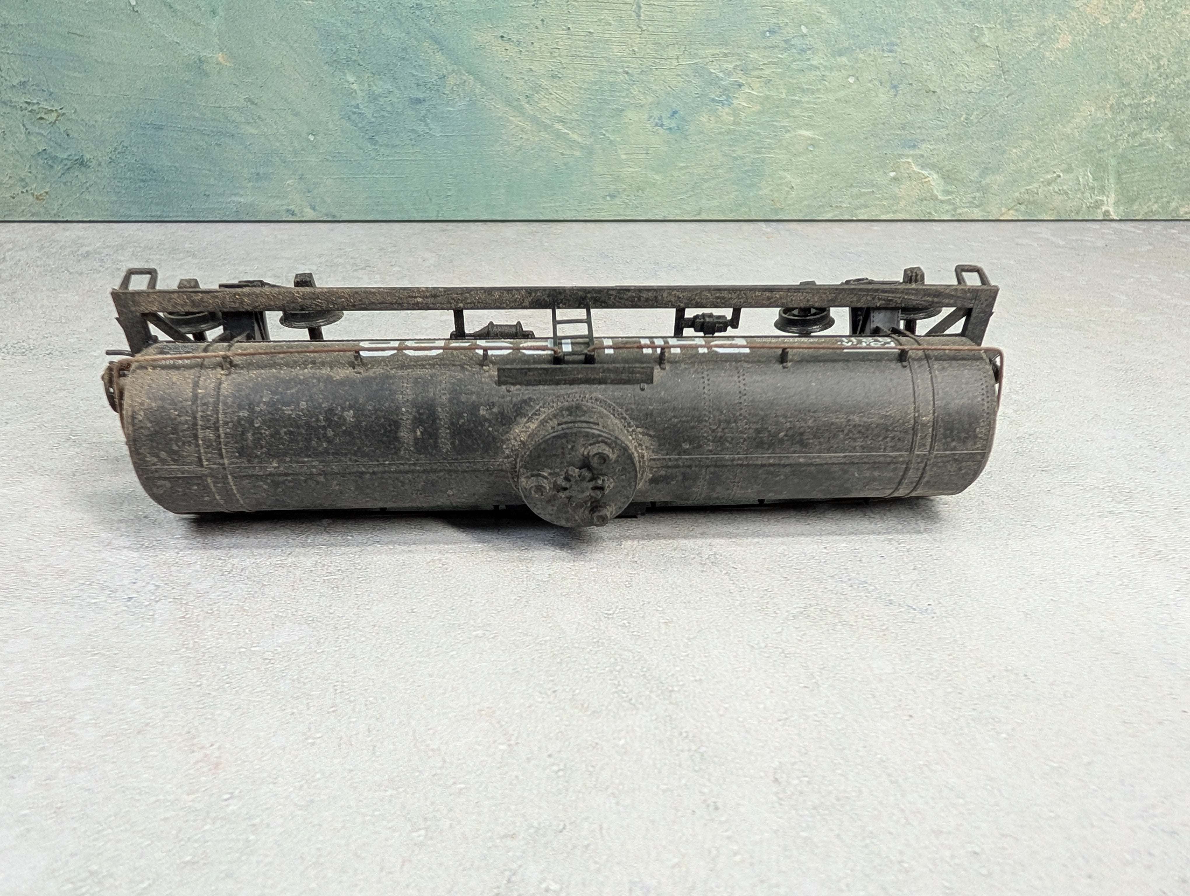 USED Athearn 1572 HO Scale 40' Single Dome Tank Car Phillips 66 PSPX #9211