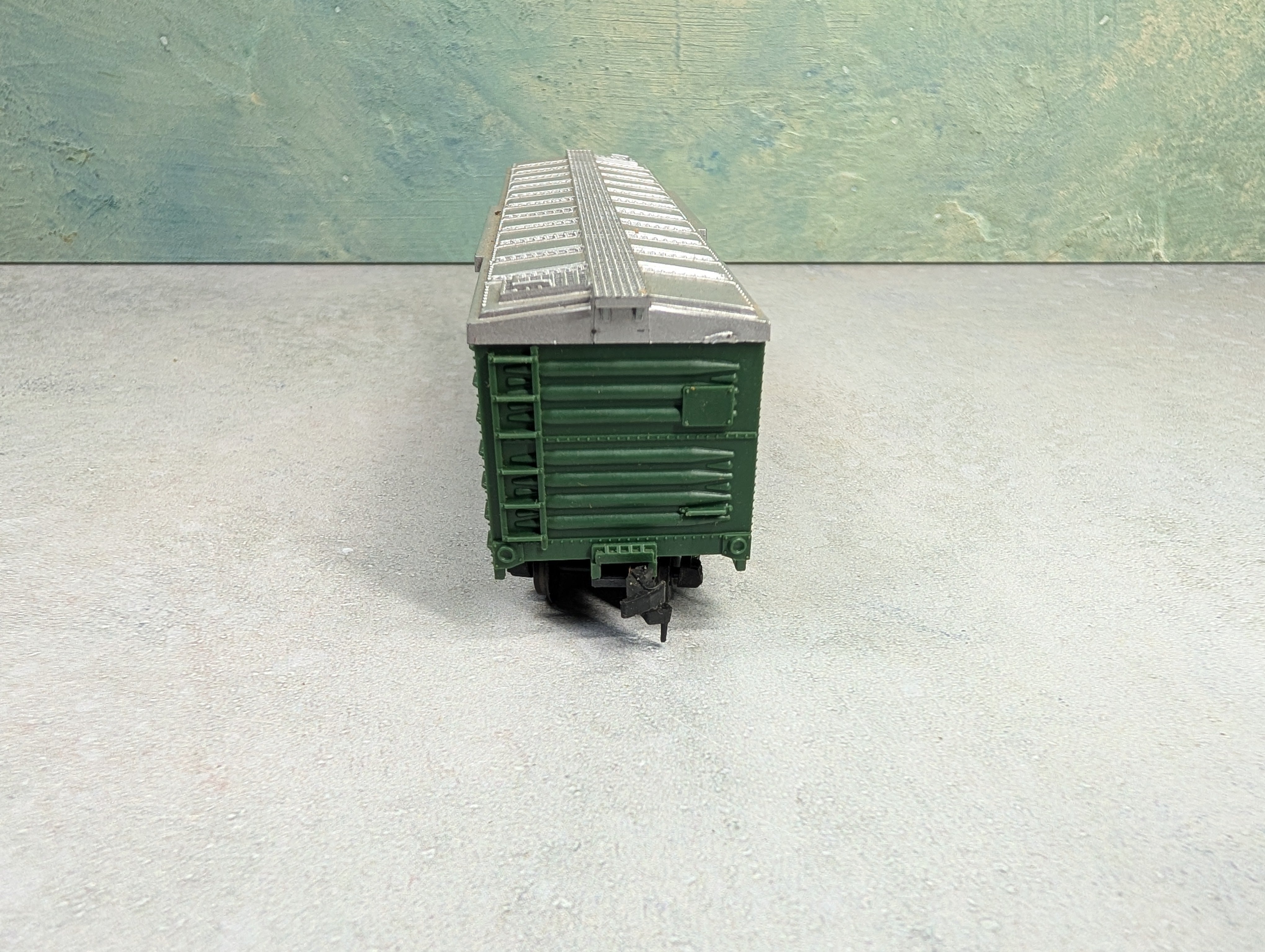 USED Varney HO Scale 40' Wooden Box Car Minneapolis & St Louis M&StL #4381 Faded Text