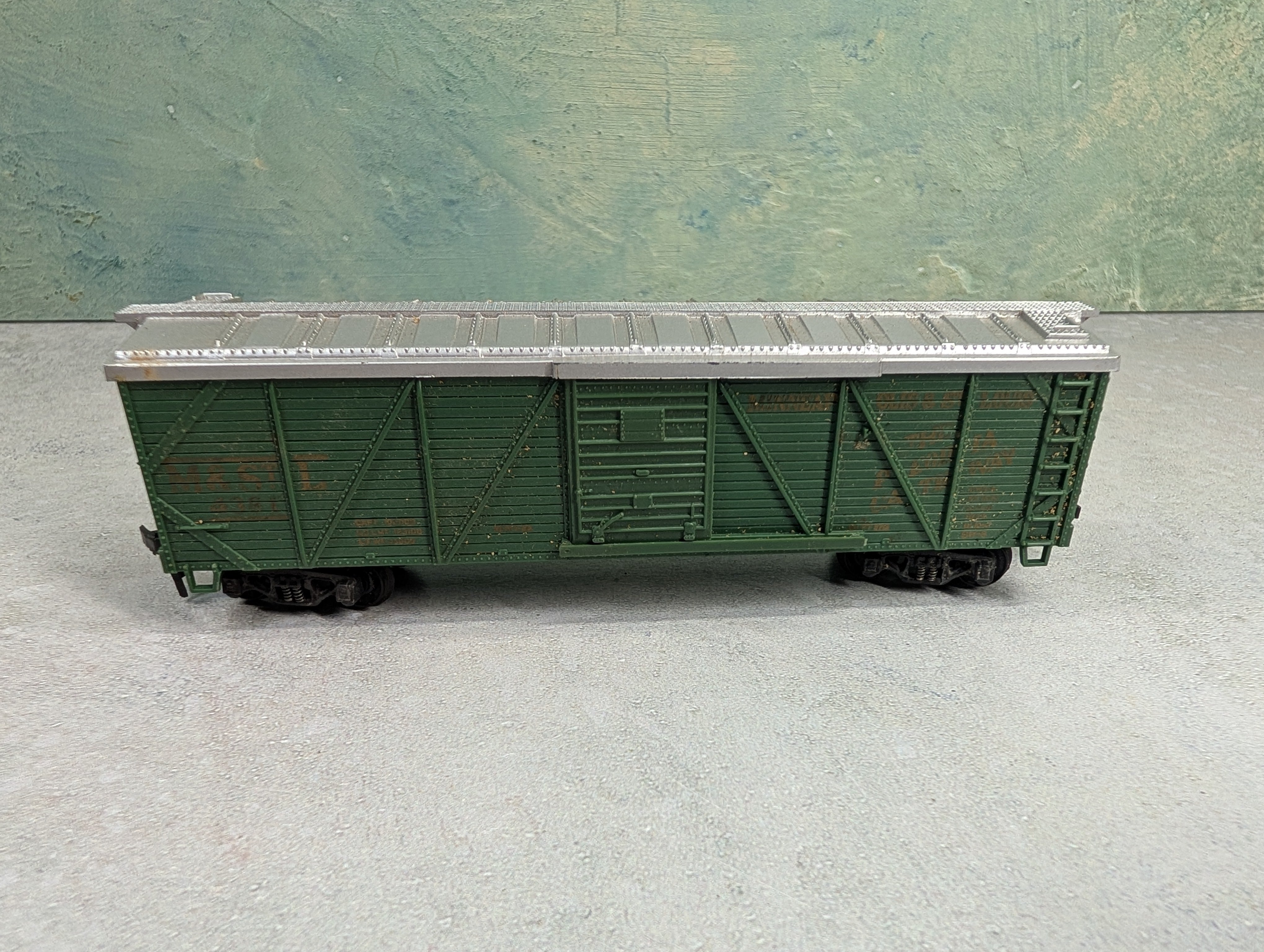 USED Varney HO Scale 40' Wooden Box Car Minneapolis & St Louis M&StL #4381 Faded Text
