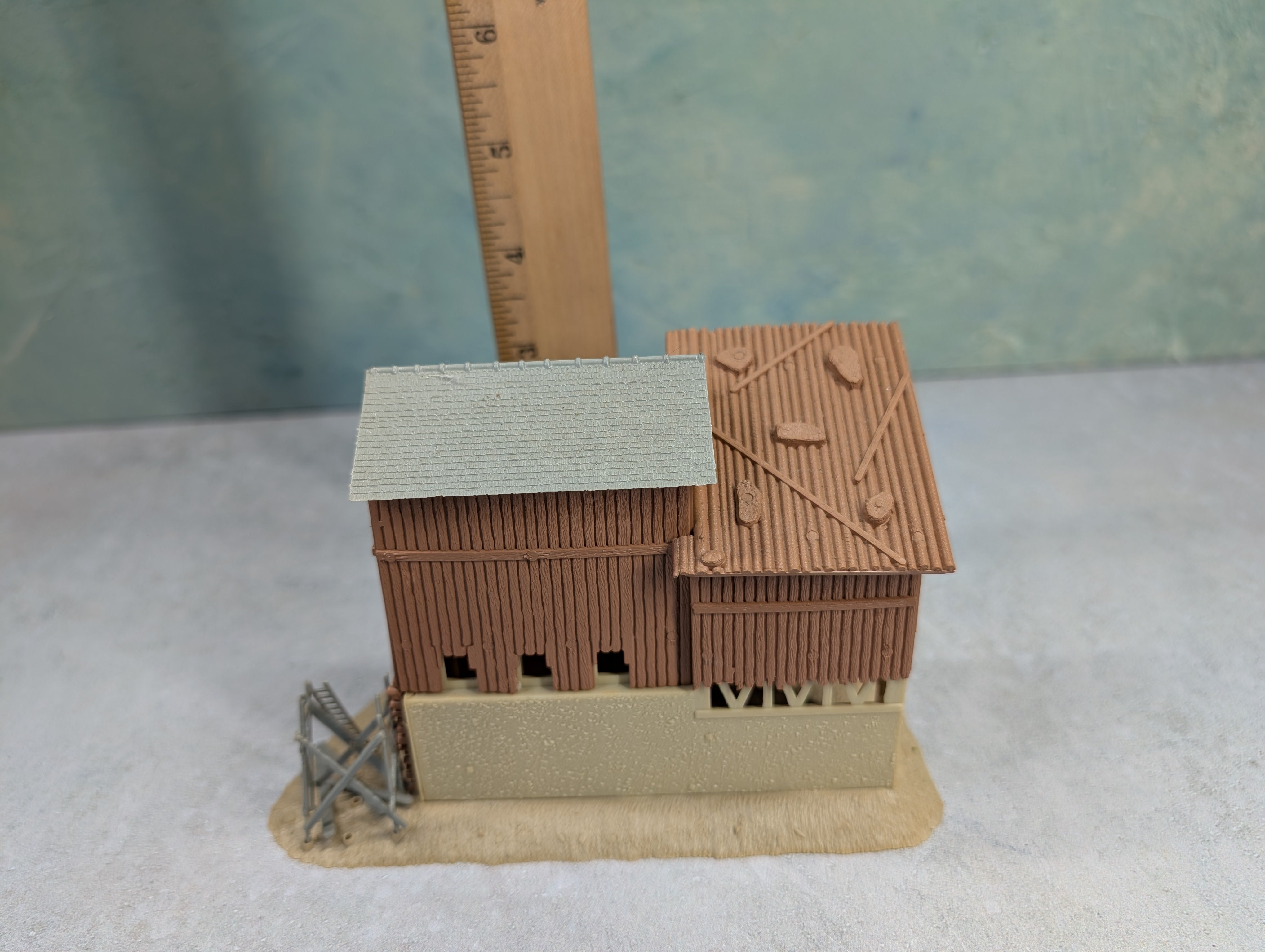USED Pola N Scale Coaling Station Building
