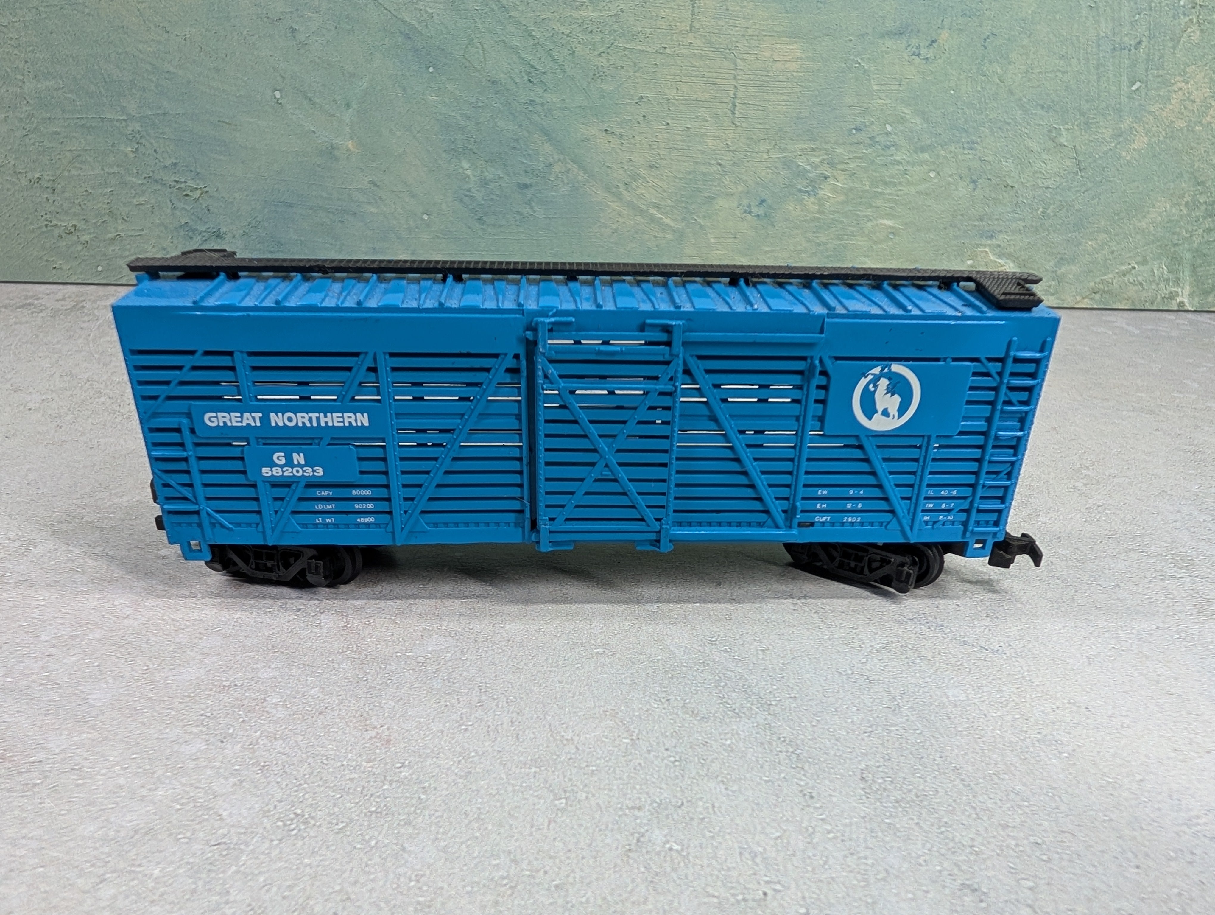 USED Bachmann HO Scale 40' Cattle Stock Car Great Northern GN #582033