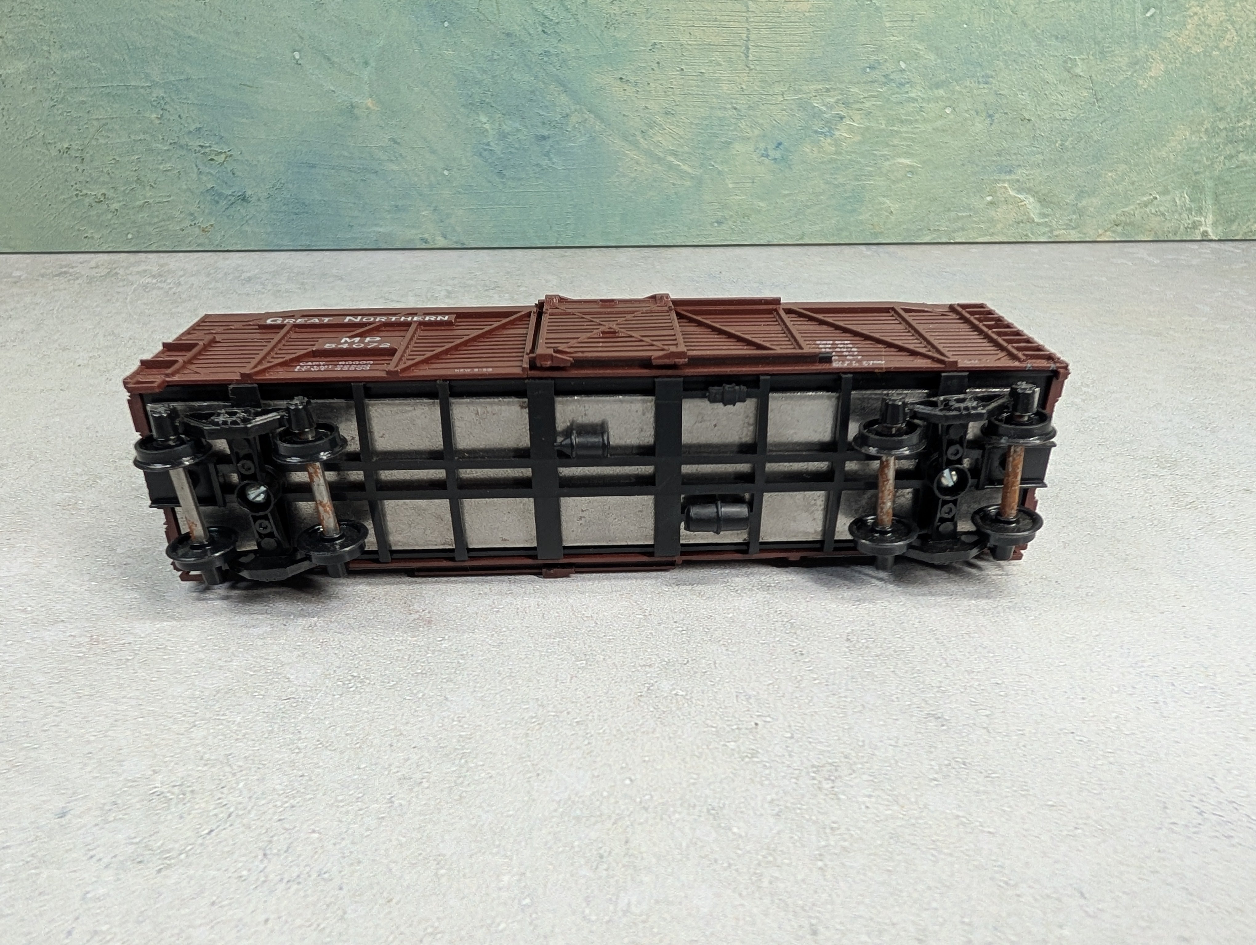 USED Athearn HO Scale 40' Cattle Stock Car Great Northern MP #54072