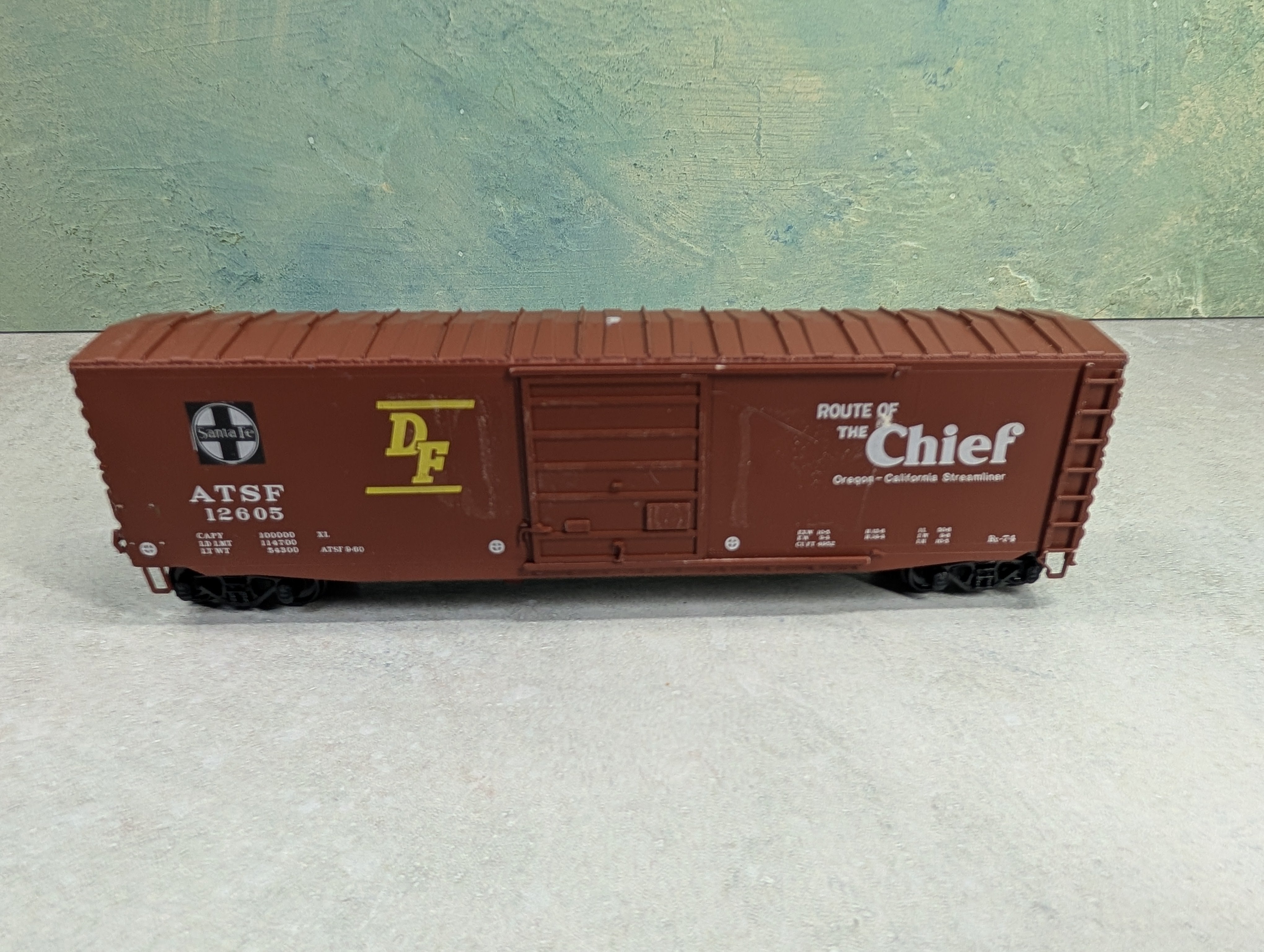 USED HO Scale 50' Box Car Santa Fe ATSF #12605
