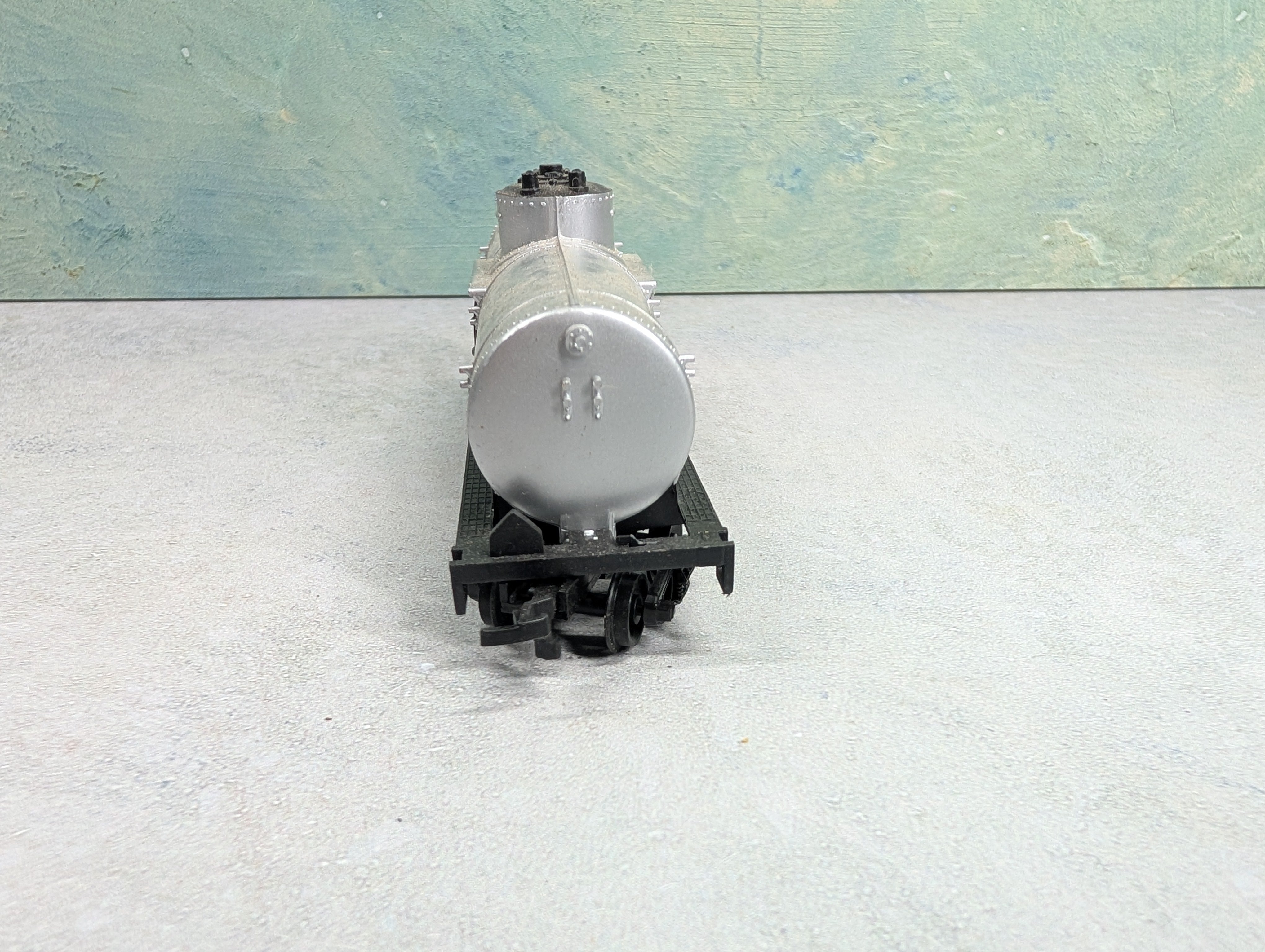 USED Life-Like HO Scale Single Dome Tank Car Texaco TCX #6305