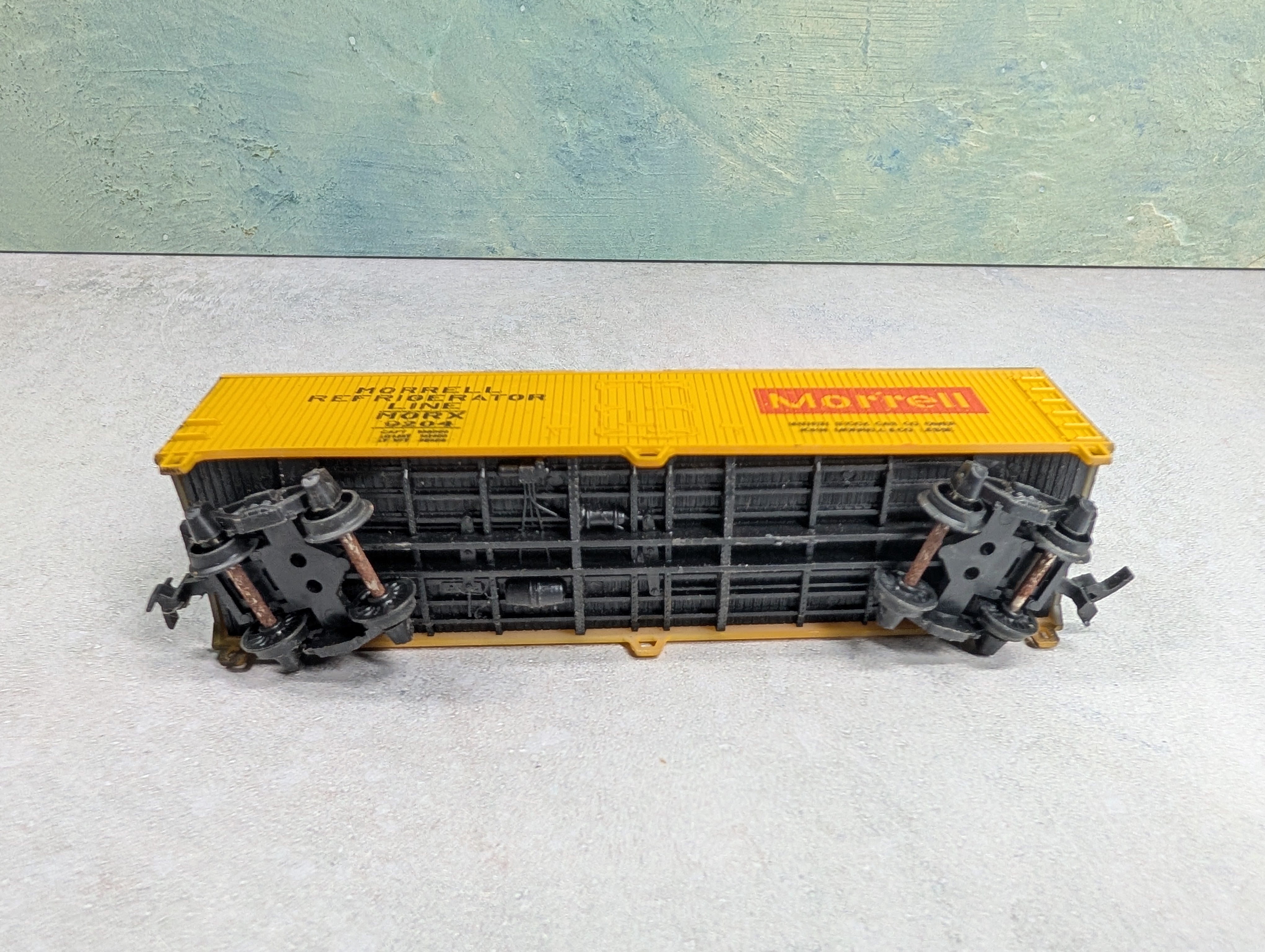 USED ROCO HO Scale 41' Wooden Reefer Box Car Morrell MORX #9204