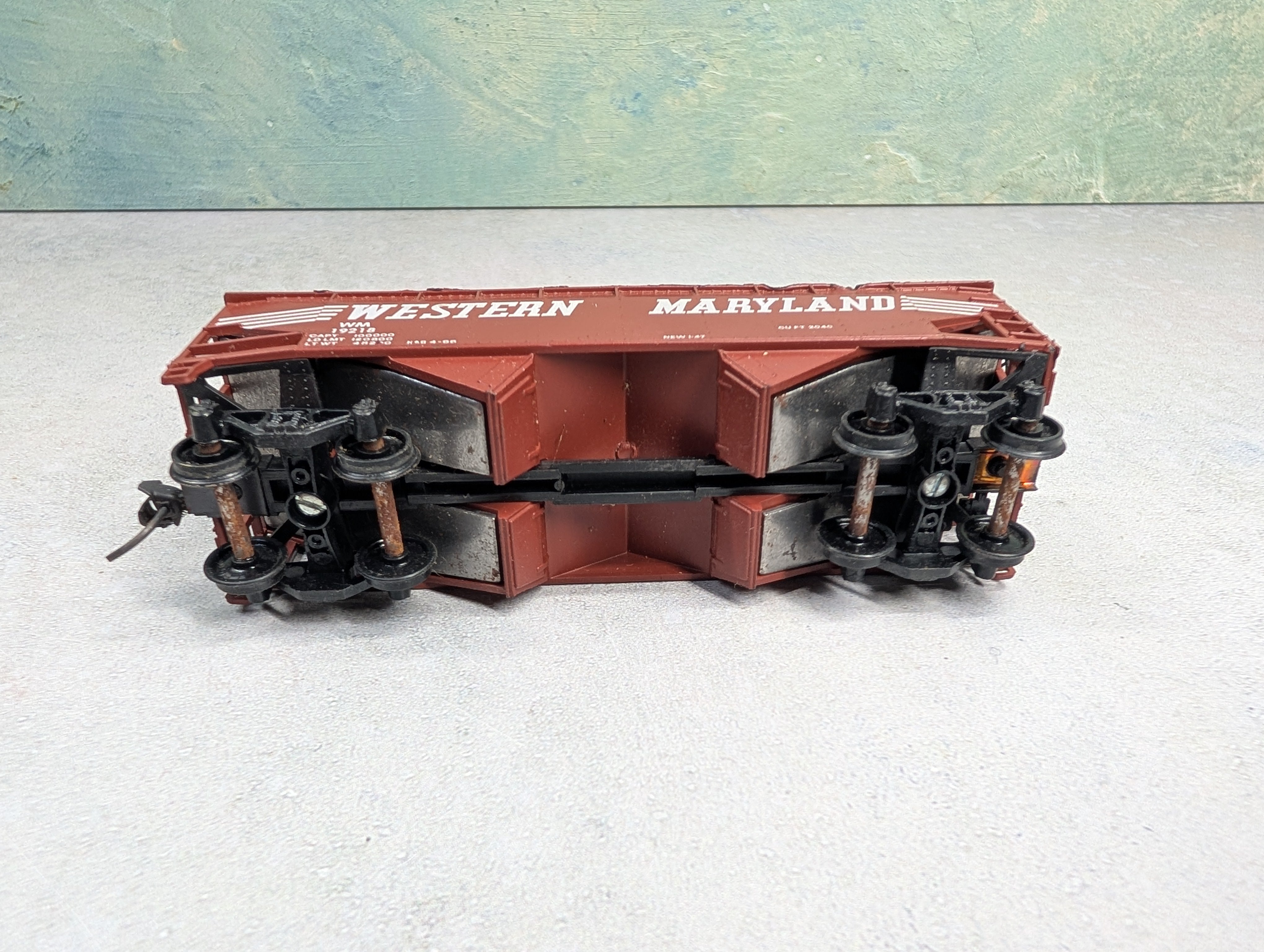 USED Athearn HO Scale 2 Bay Hopper Western Maryland WM #19218