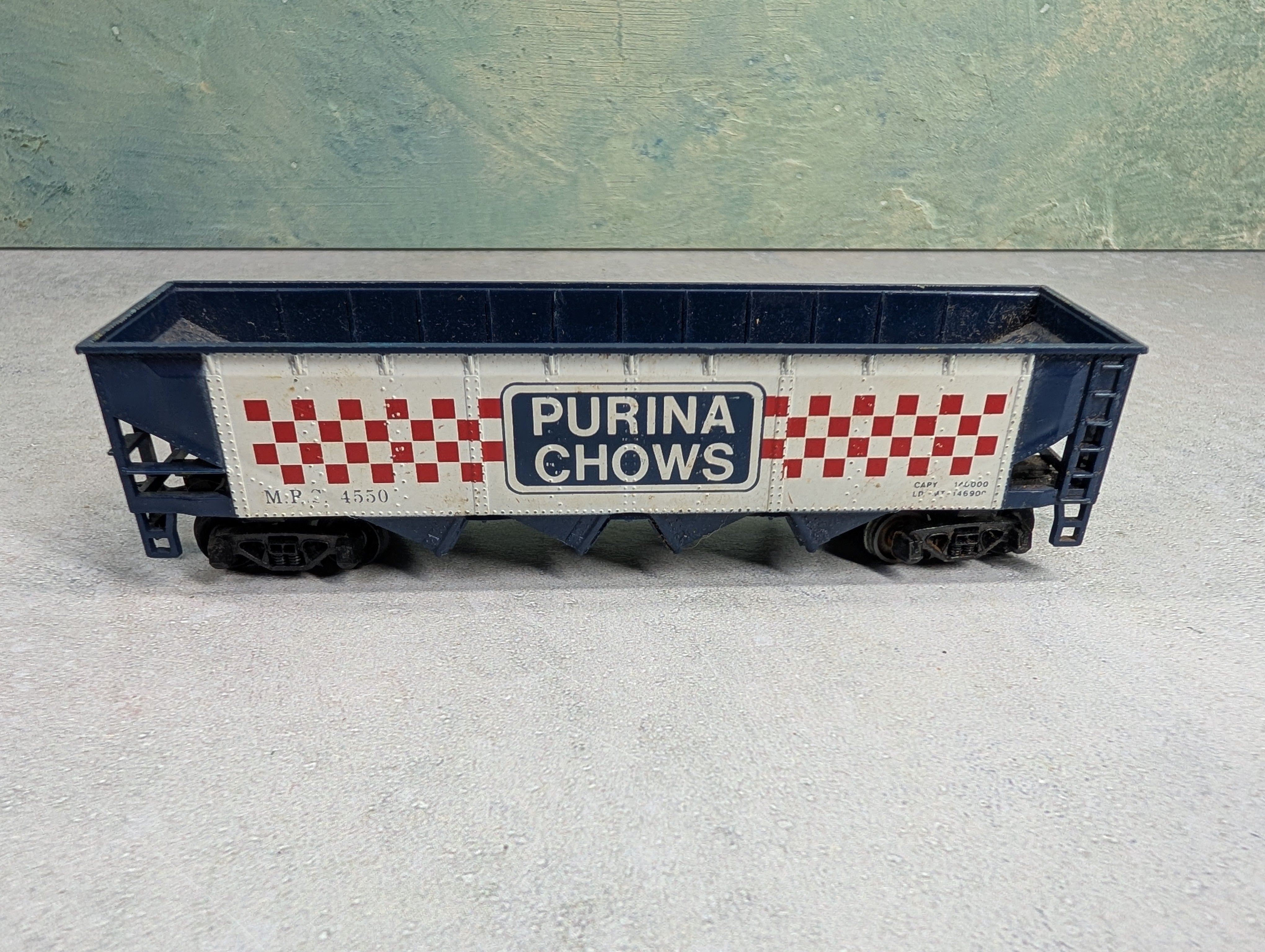 USED Tyco HO Scale Quad Hopper Purina MRS #4550