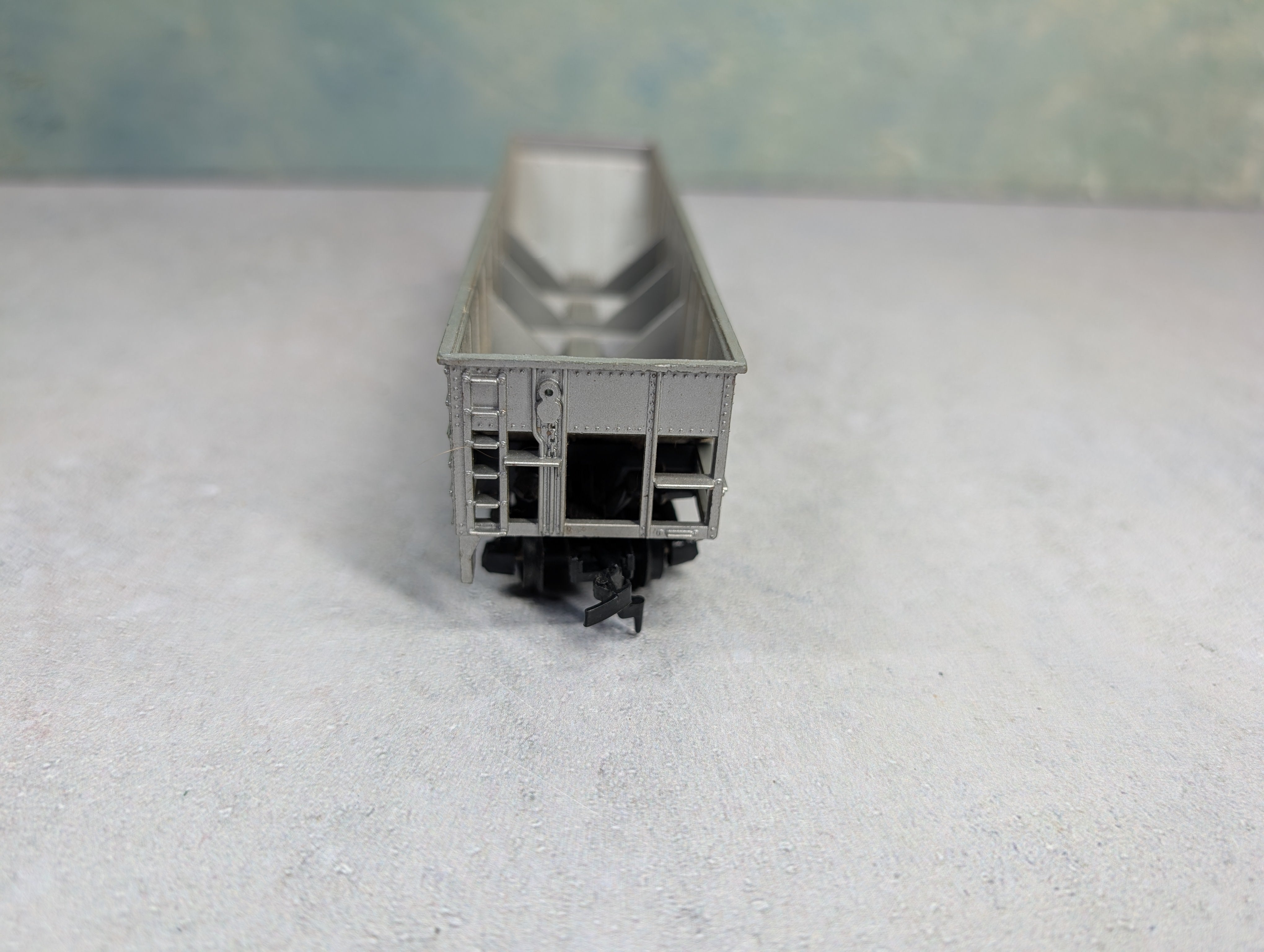 USED Tyco HO Scale Quad Hopper Virginian VGN #2610