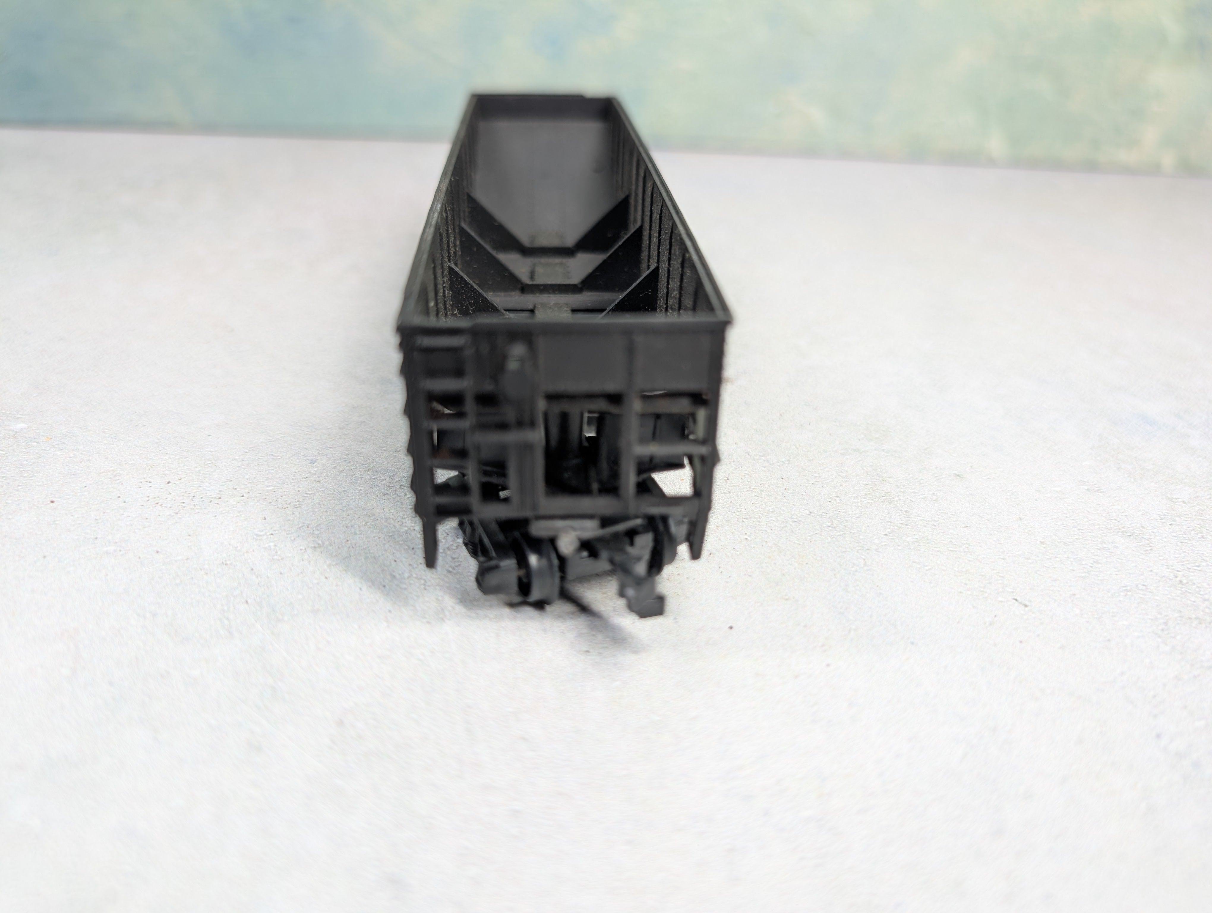 USED ROCO HO Scale Quad Hopper Reading RDG #1806 Operating