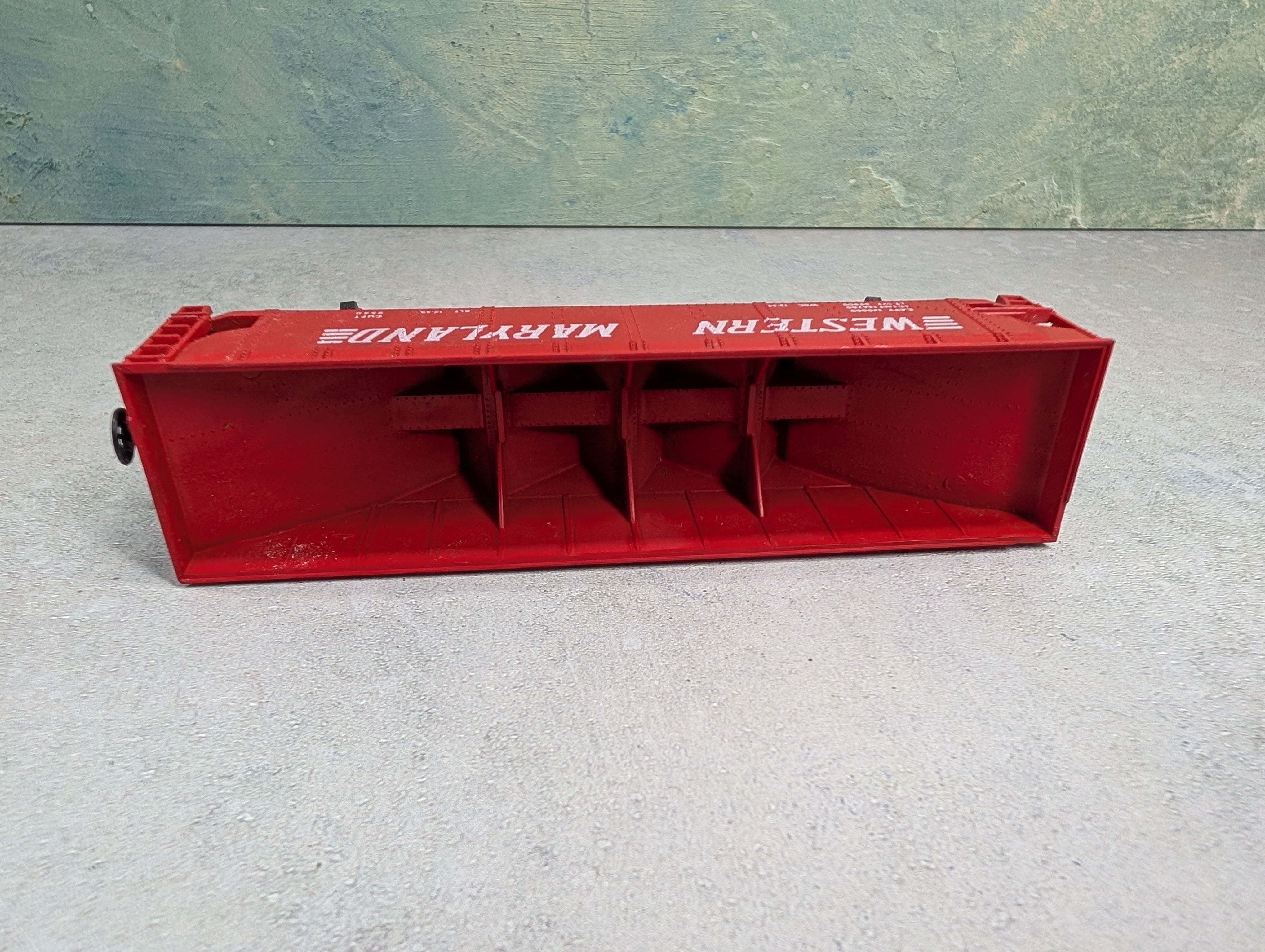 USED ROCO HO Scale Quad Hopper Western Maryland WM