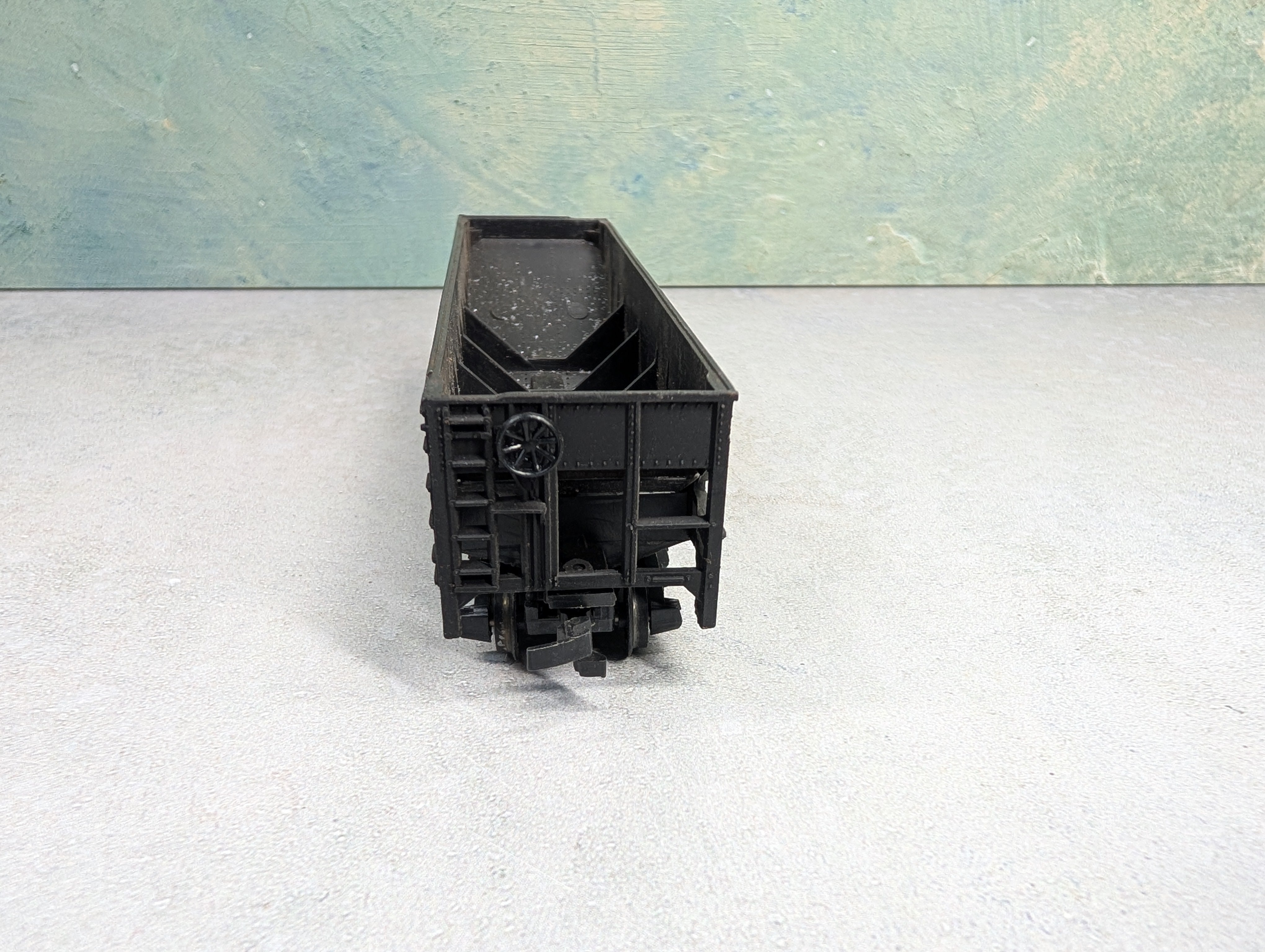 USED Bachmann HO Scale Quad Hopper Chesapeake and Ohio C&O #92426