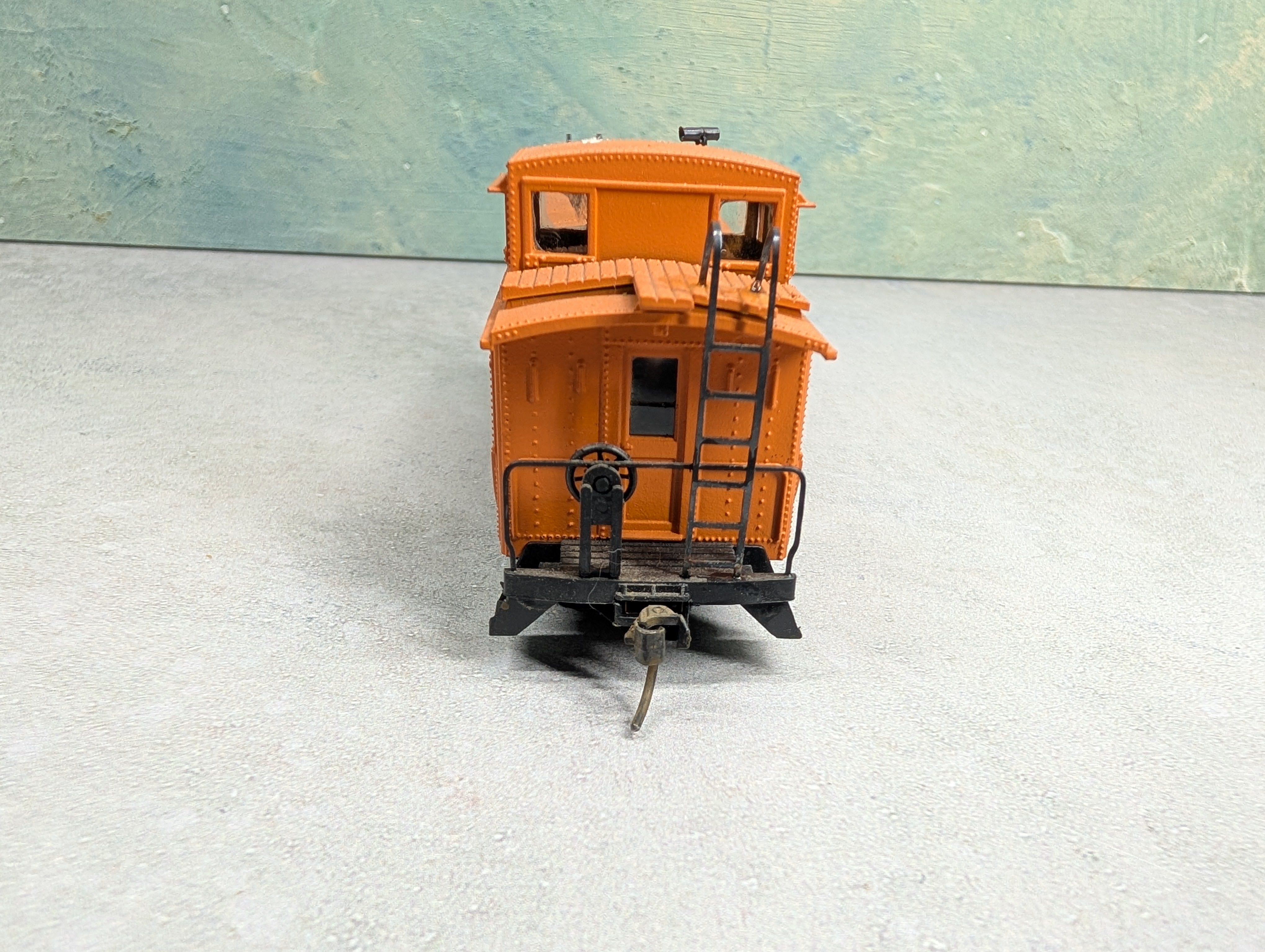 USED Athearn HO Scale Caboose Milwaukee Road #01935