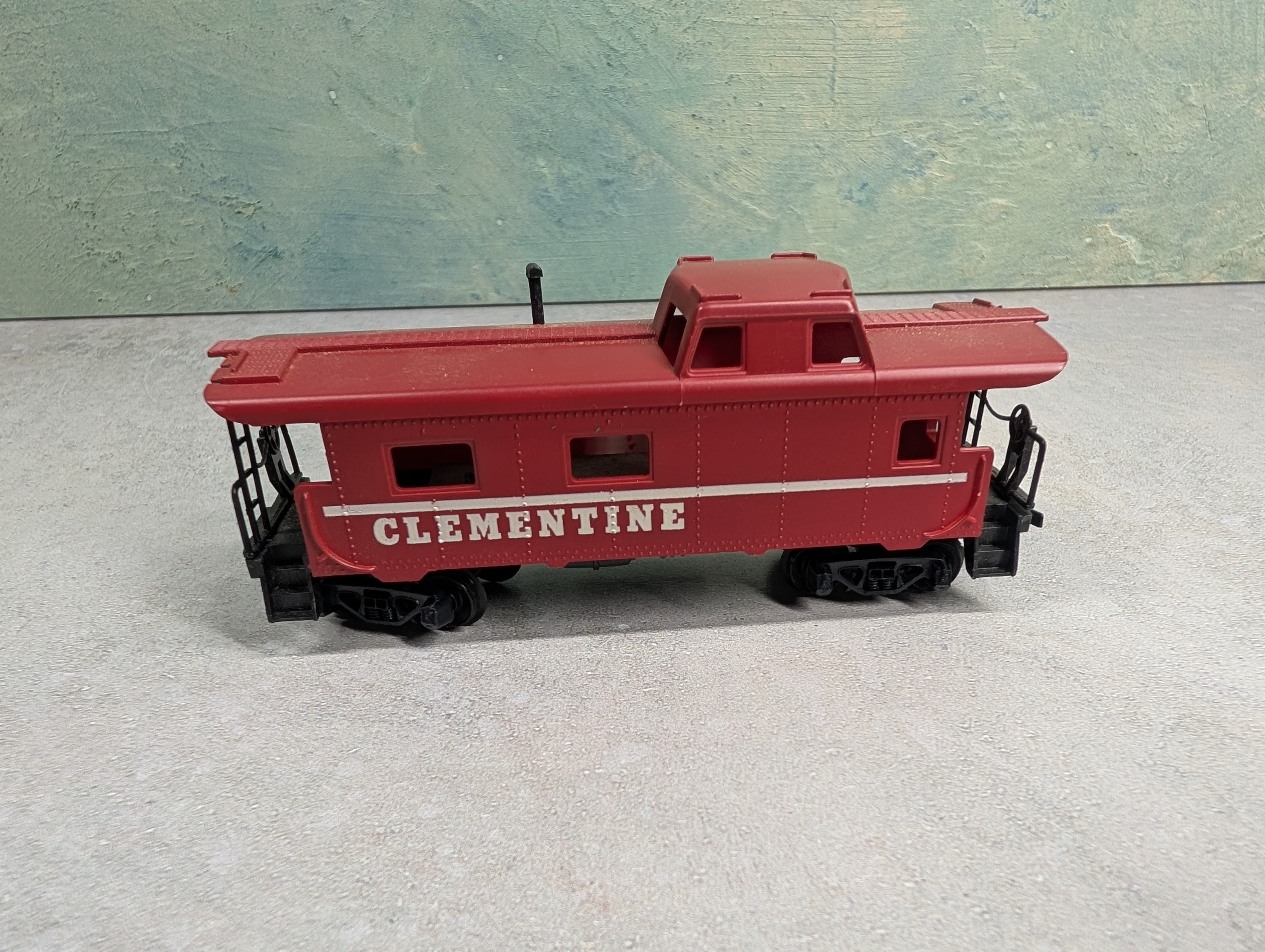 USED Tyco HO Scale Caboose Clementine