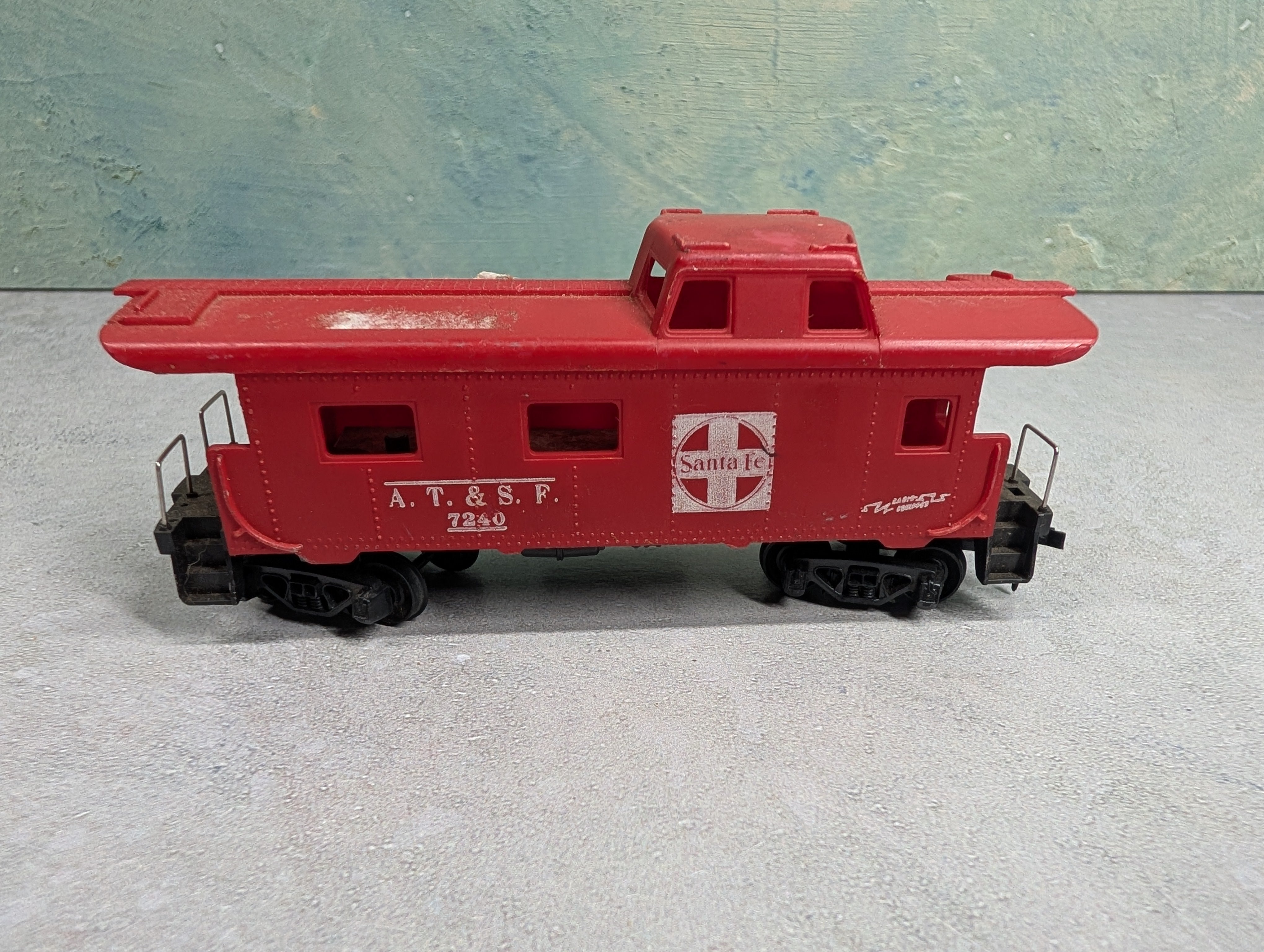 USED Tyco HO Scale Caboose Santa Fe ATSF #7240