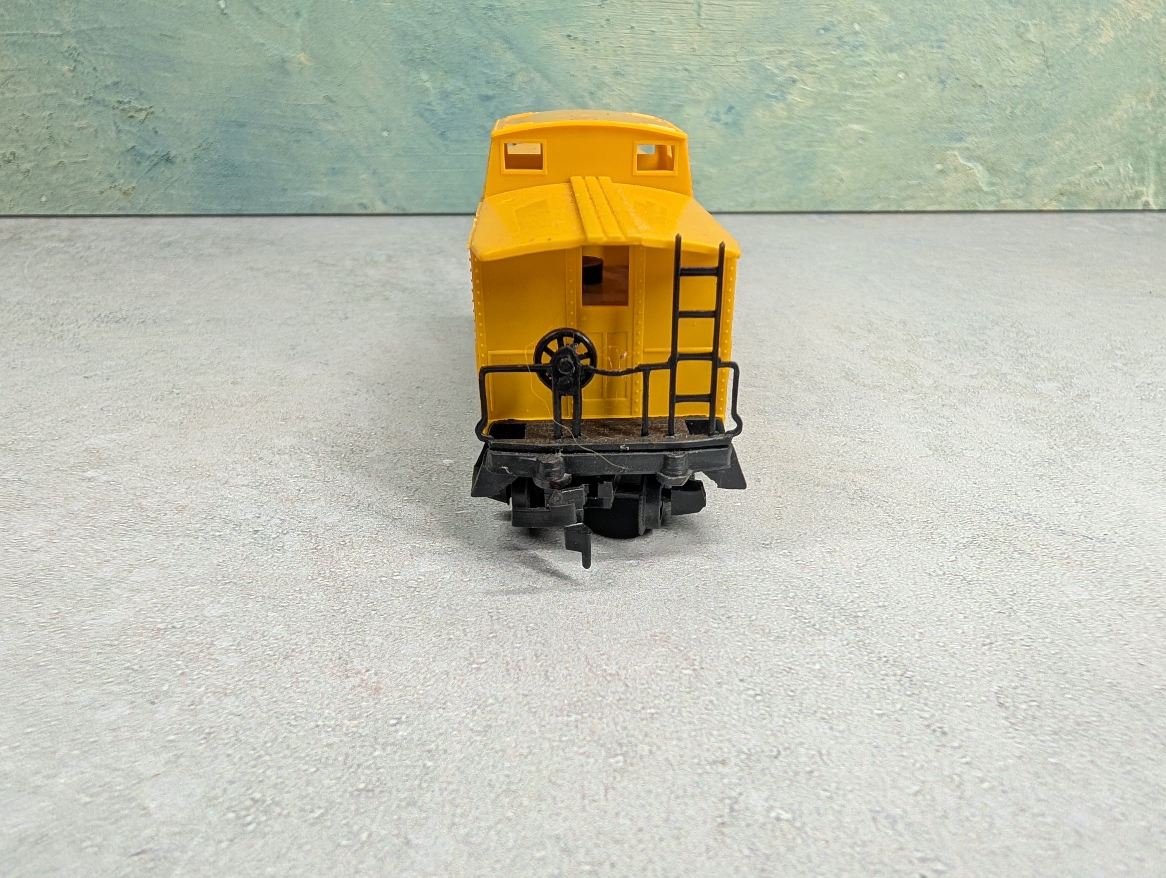 USED Life-Like HO Scale Caboose Union Pacific UP #49940