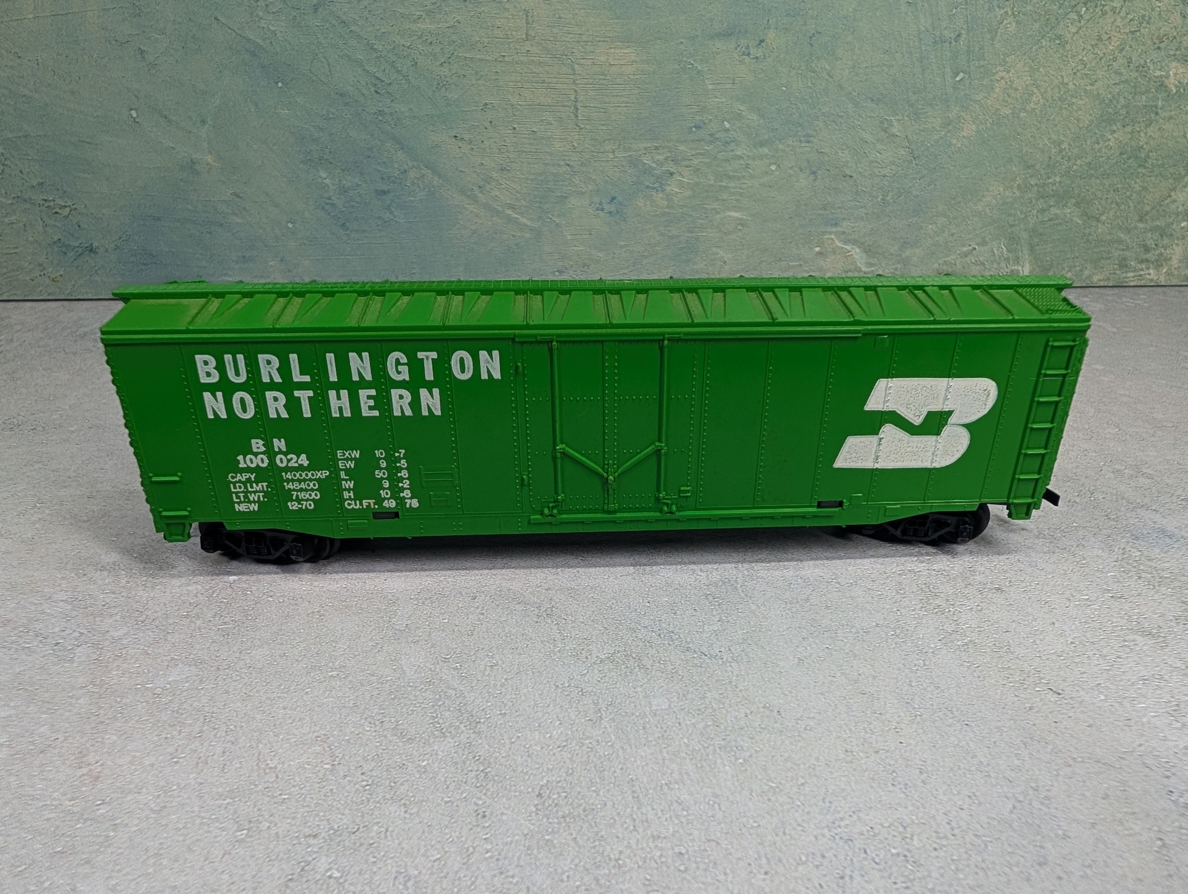 USED Tyco HO Scale 50' Box Car Burlington Northern BN #100024