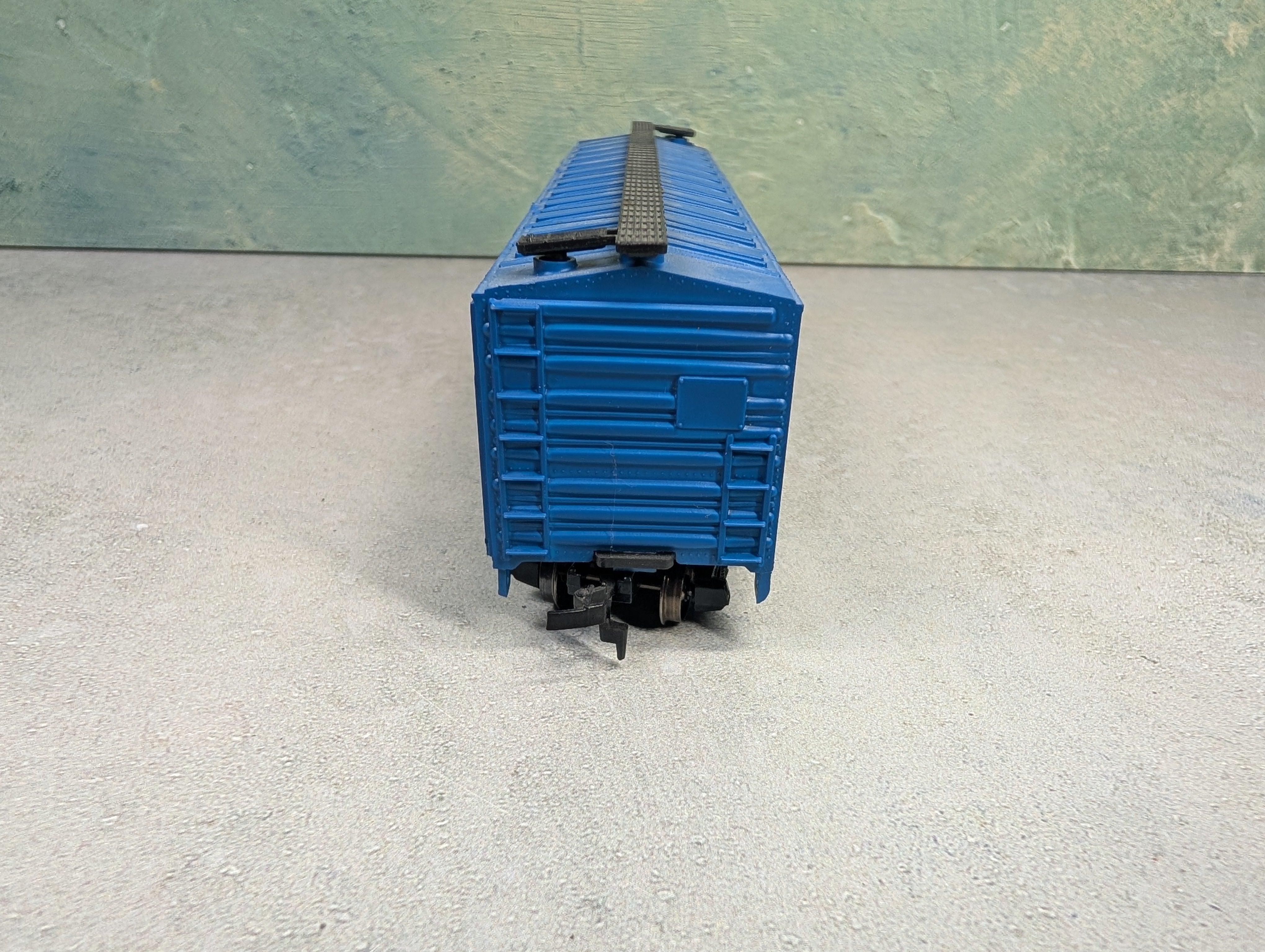 USED AHM HO Scale 50' Box Car Conrail CR #269976 Metal Wheels