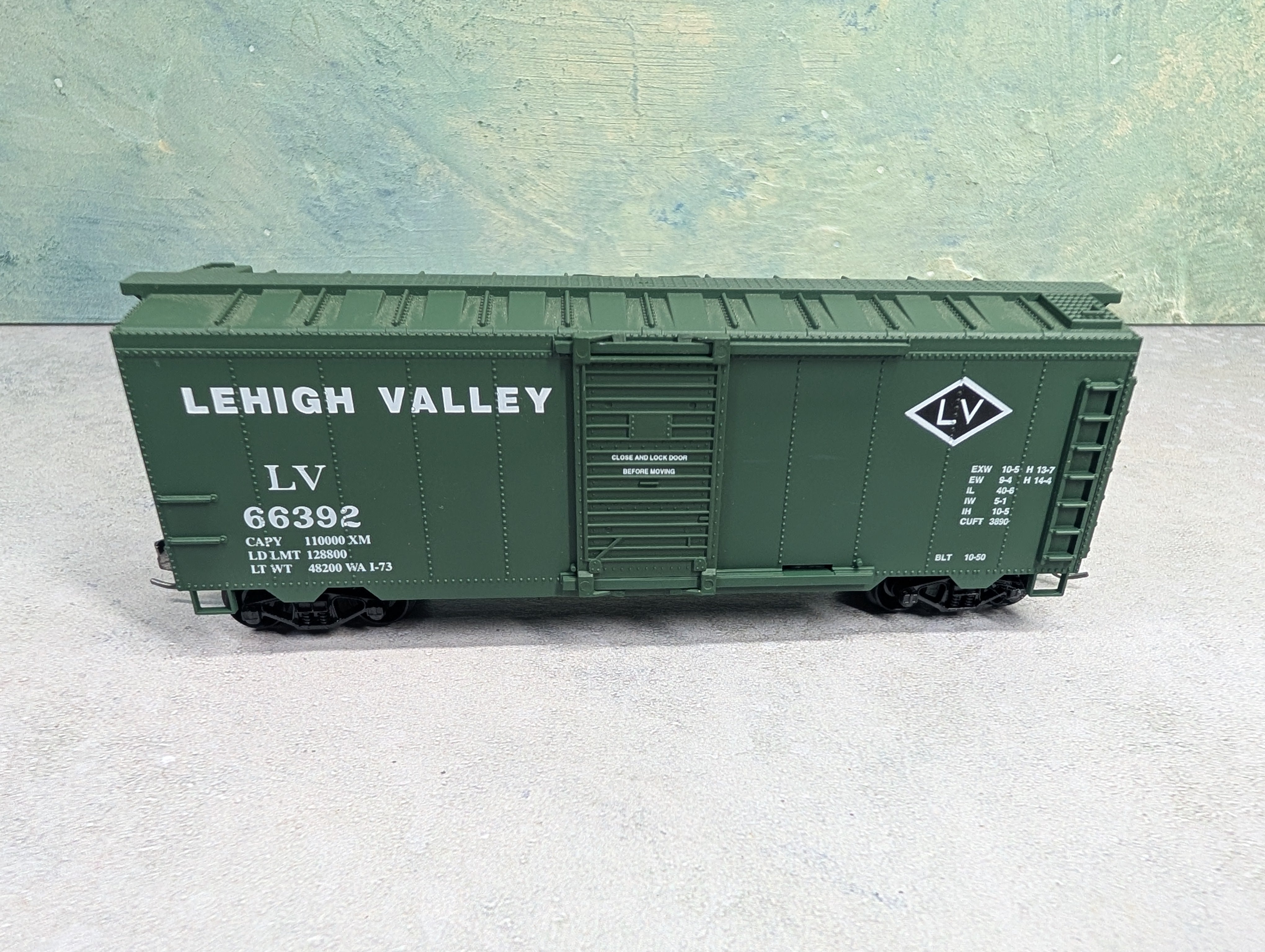 USED Life-Like HO Scale 40' Box Car Lehigh Valley LV #66392