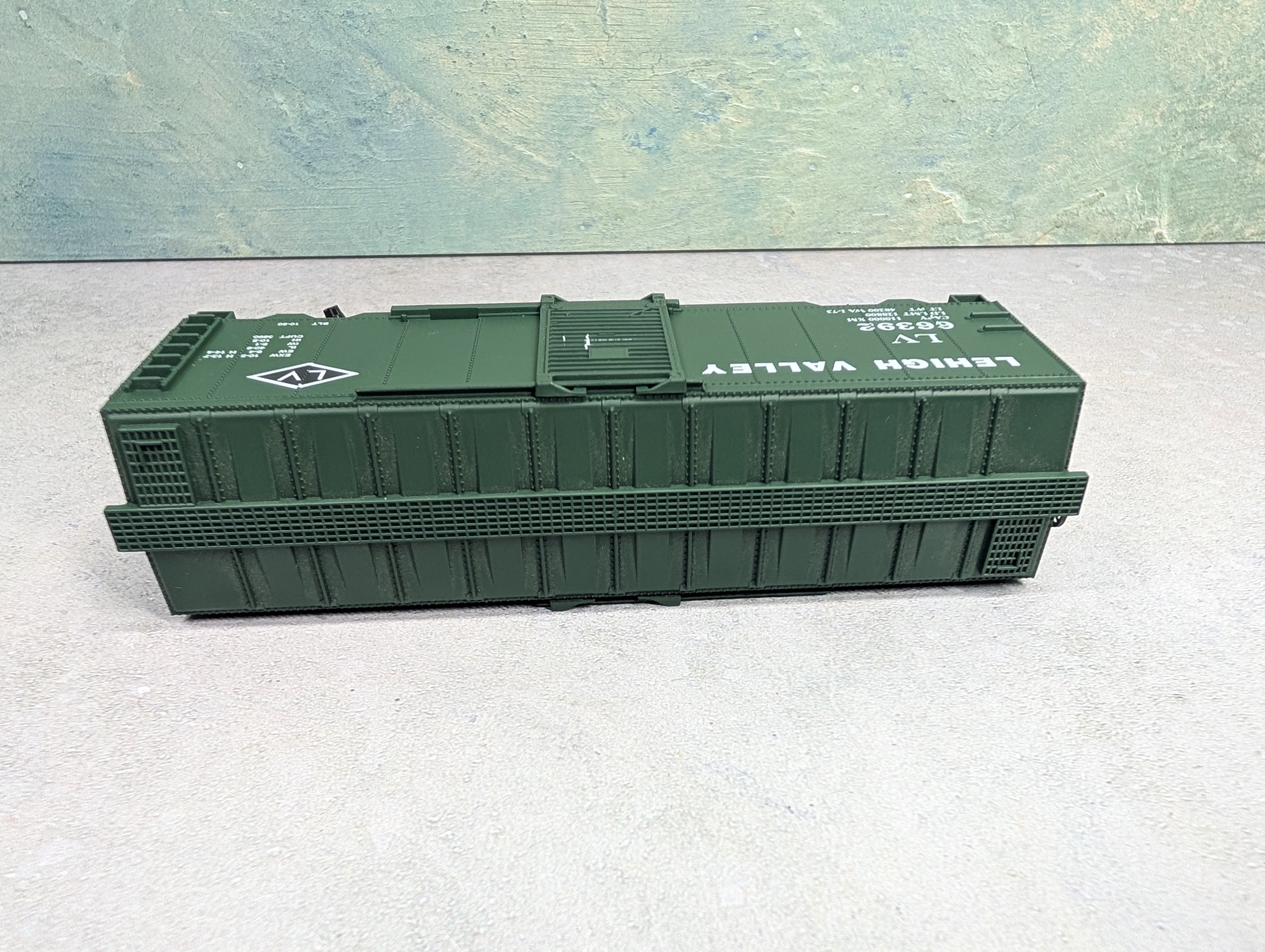 USED Life-Like HO Scale 40' Box Car Lehigh Valley LV #66392