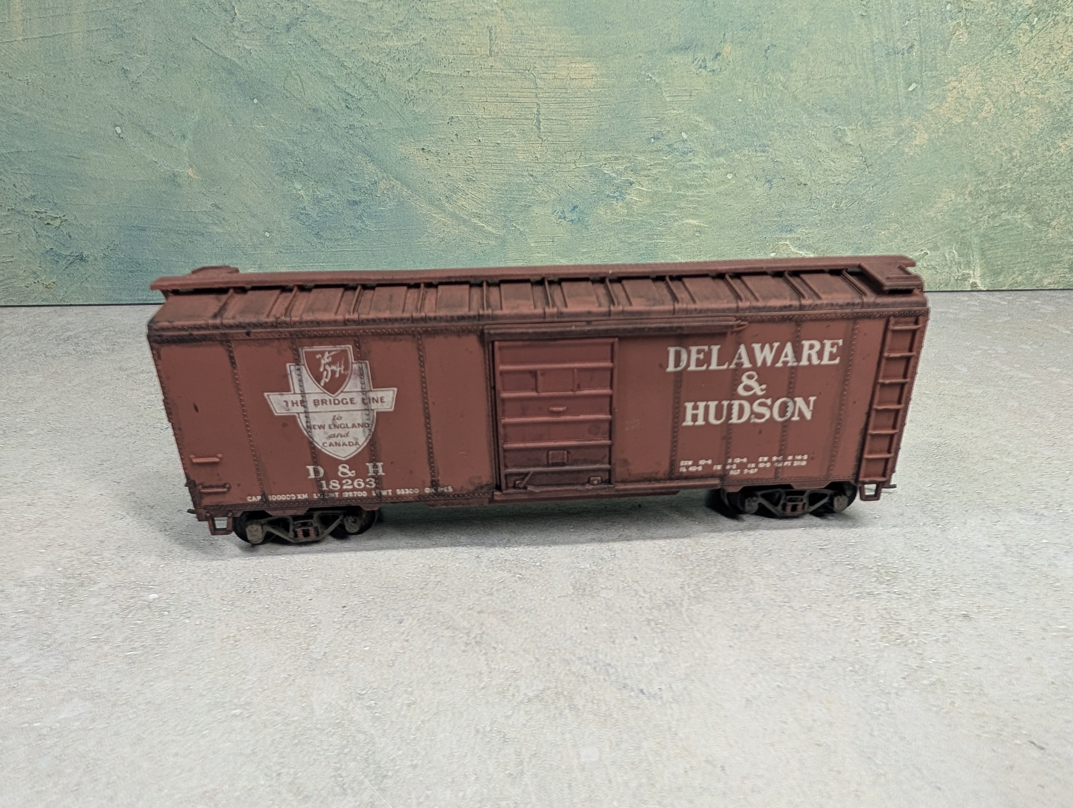 USED Athearn HO Scale 40' Box Car Delaware and Hudson D&H #18263 Weathered