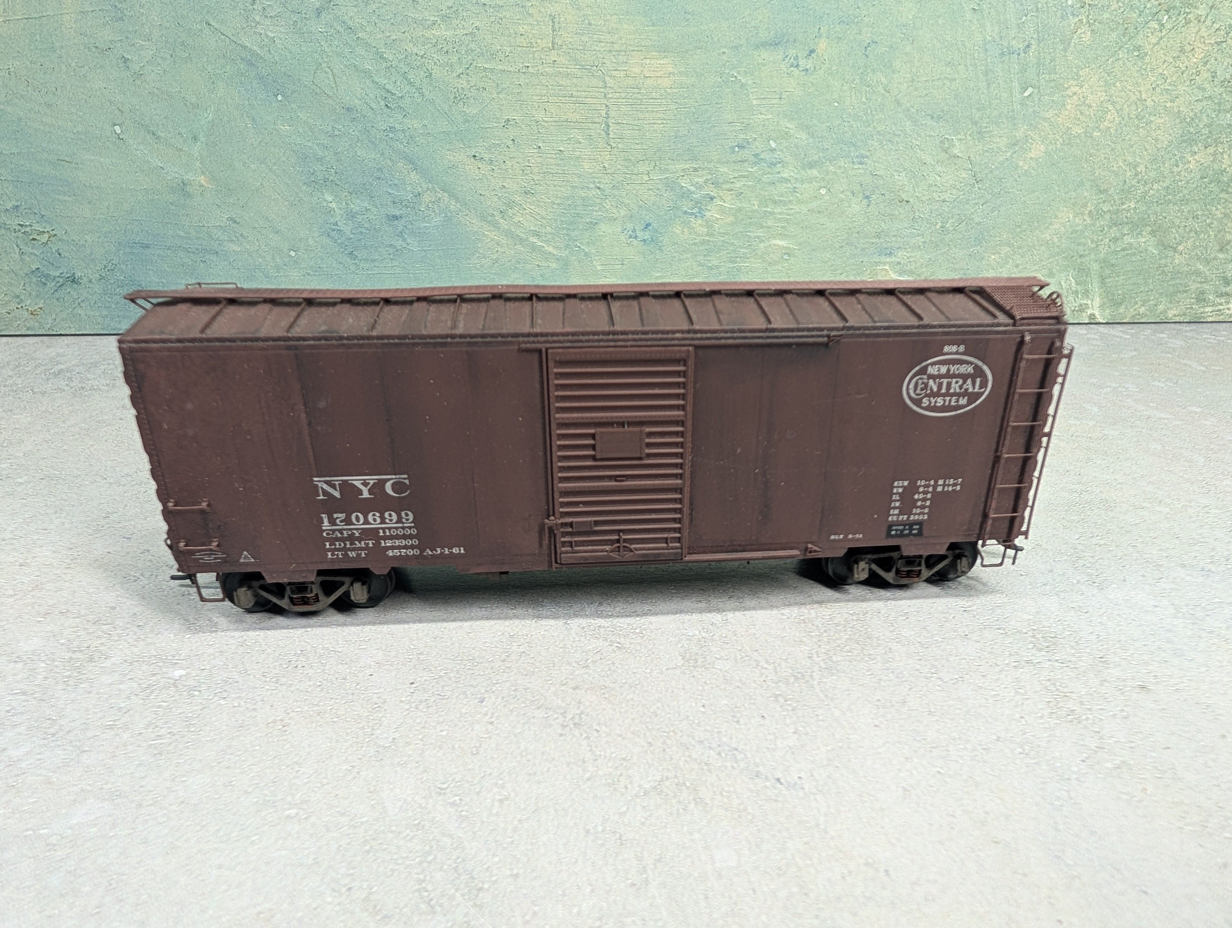 USED Kadee HO Scale 40' Box Car New York Central NYC #170699 Weathered