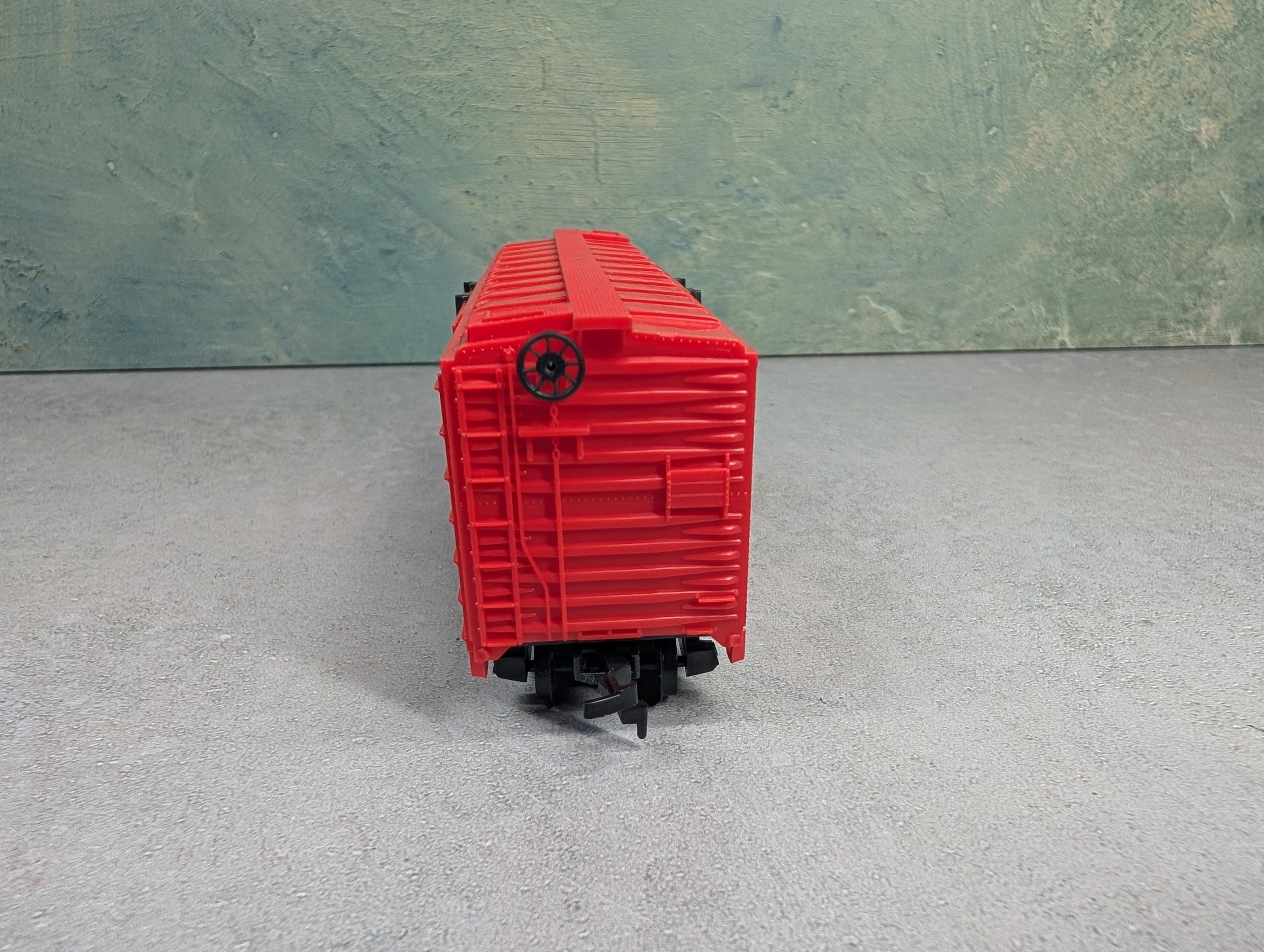 USED HO Scale 40' Box Car Baby Ruth