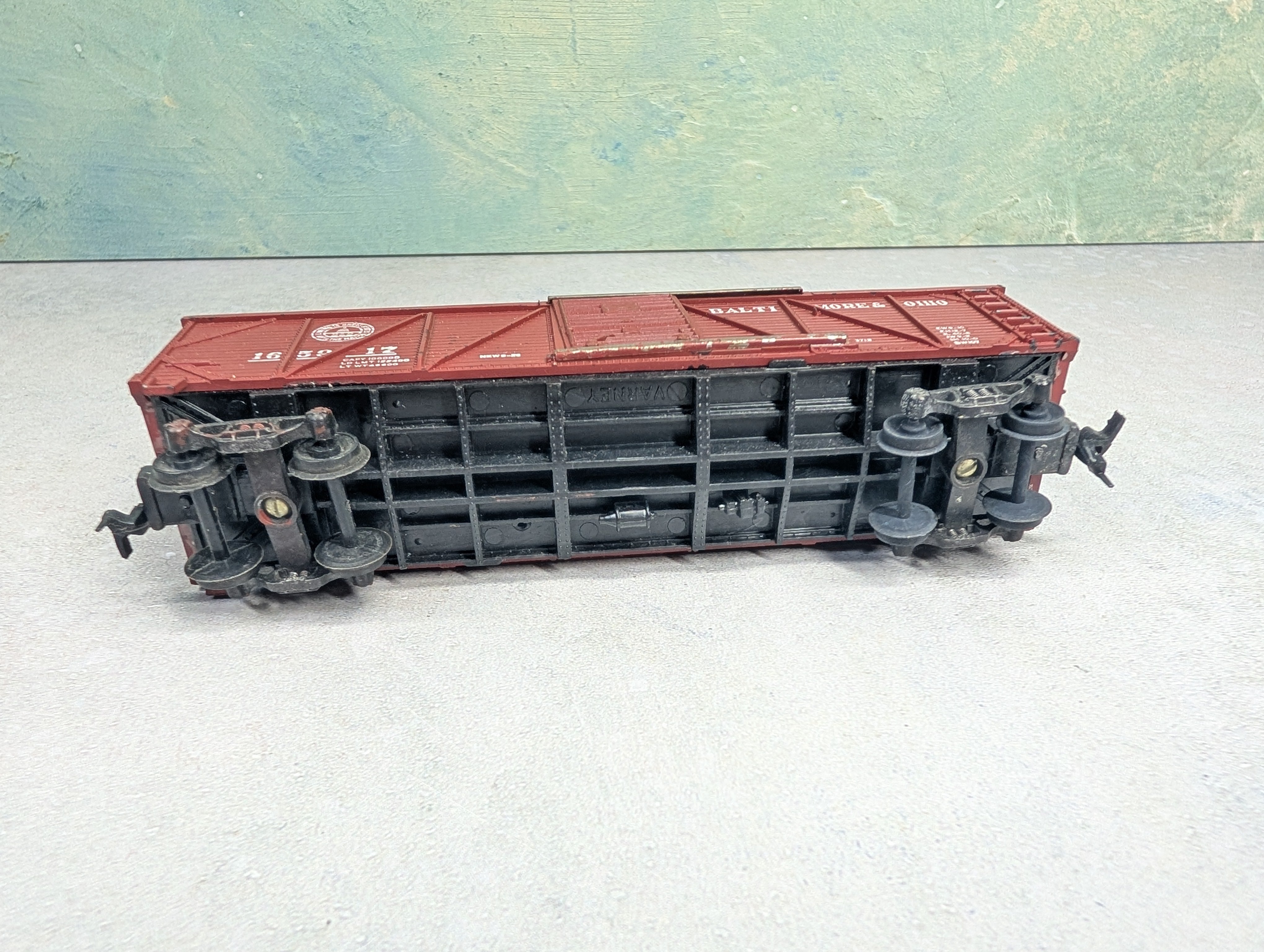 USED Varney HO Scale 40' Wooden Box Car Baltimore and Ohio #165917