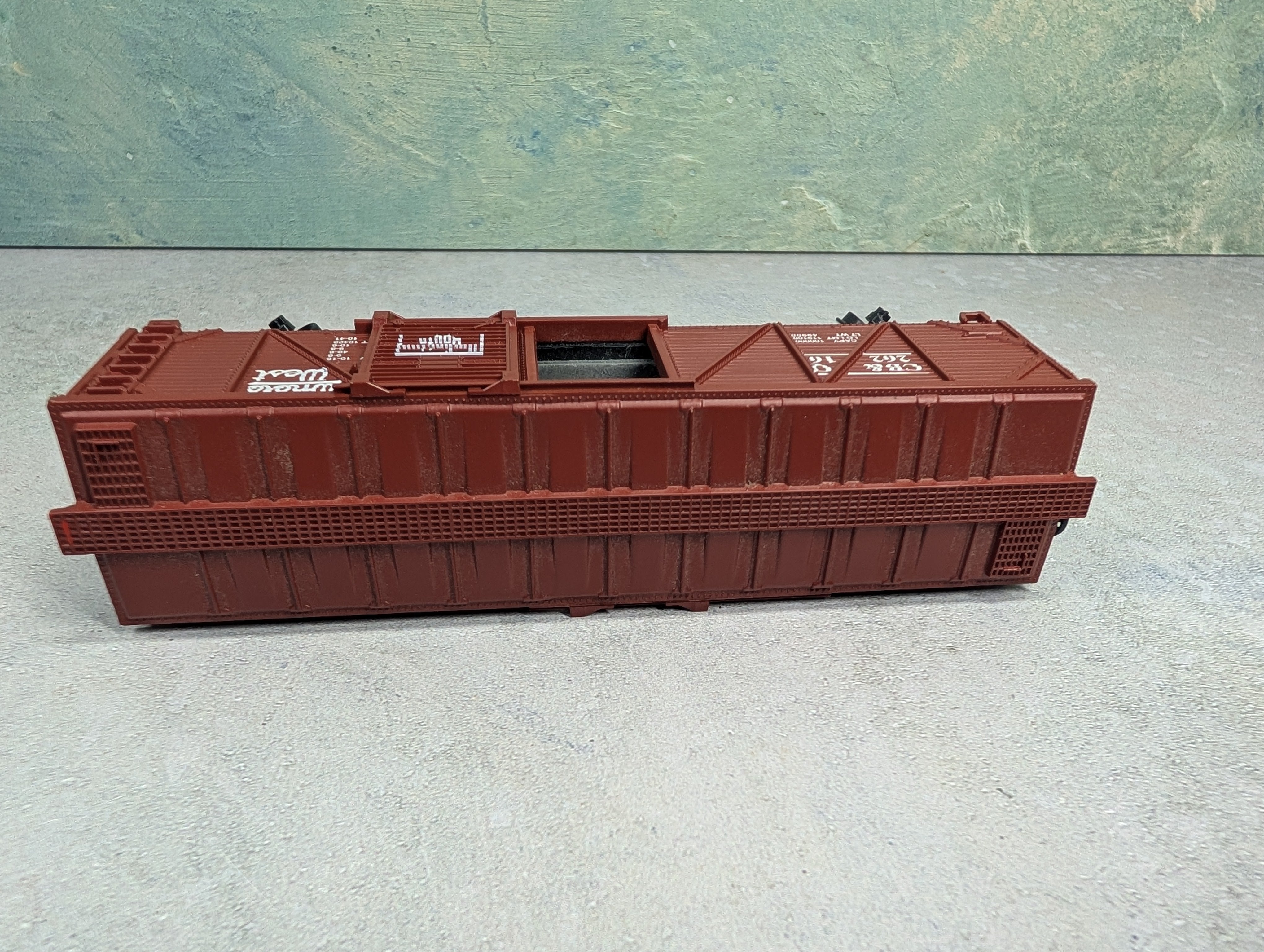 USED Life-Like HO Scale 40' Wooden Box Car Burlington CB&Q #26216