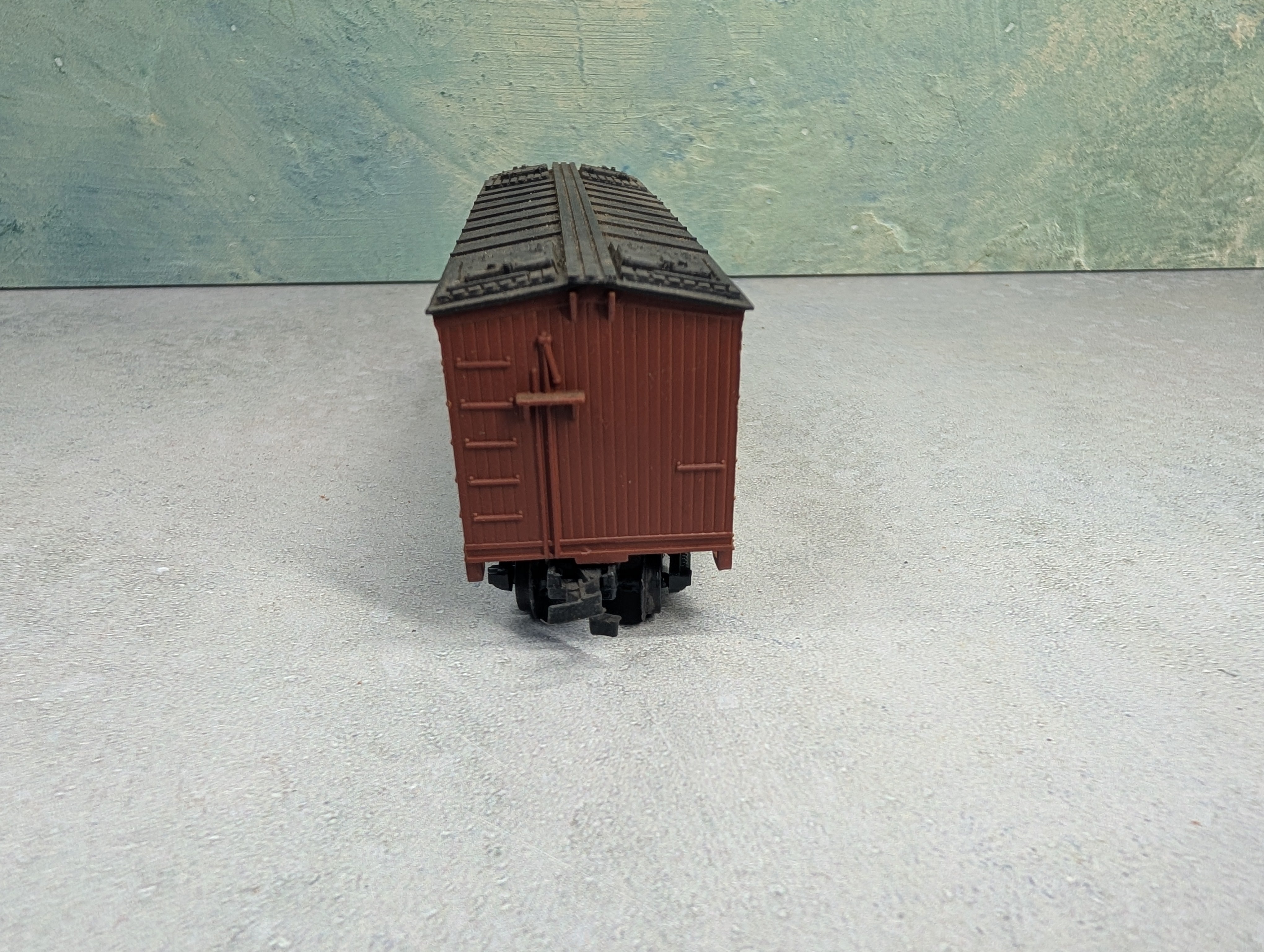 USED Life-Like HO Scale 38' Wooden Reefer Box Car Dubuque URTX #4750