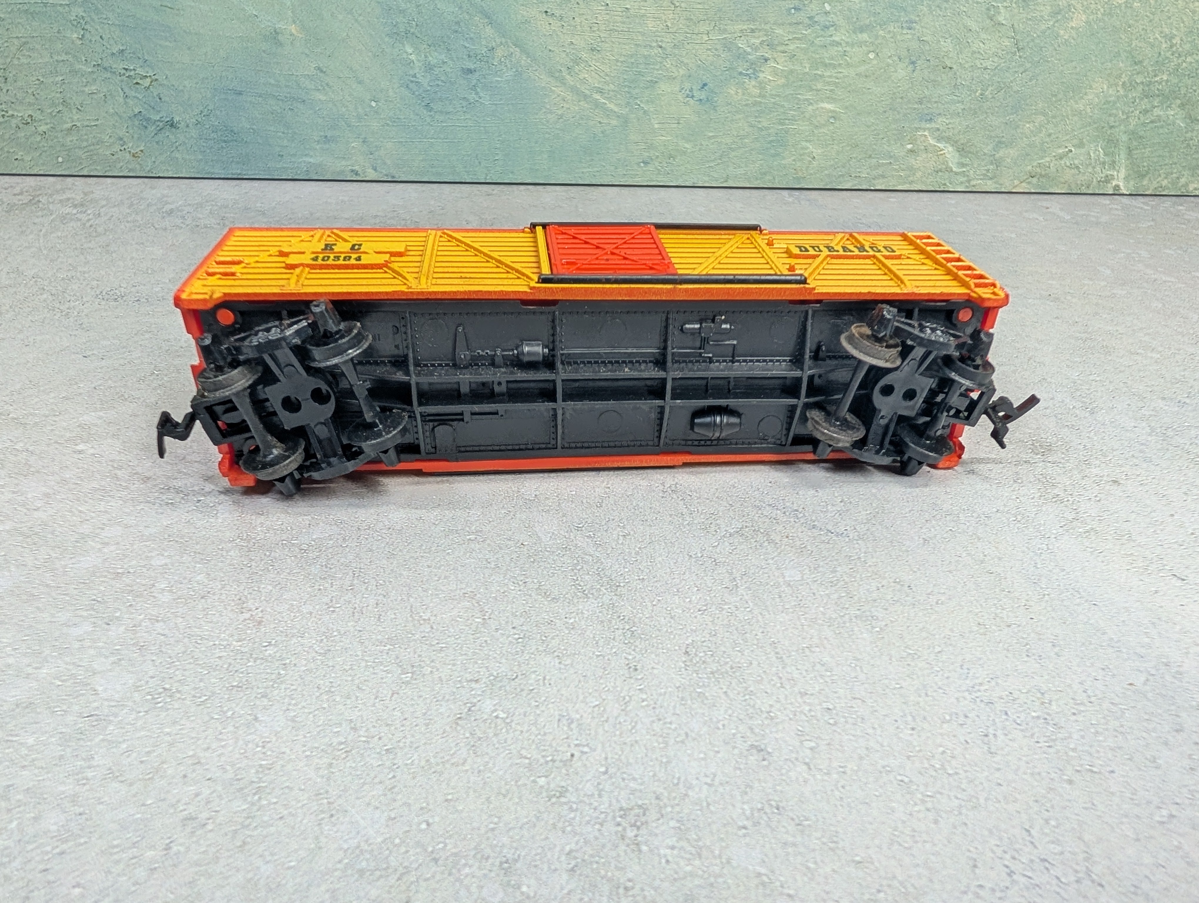 USED Tyco HO Scale 40' Cattle Stock Car Kansas City KC #40394 Durango