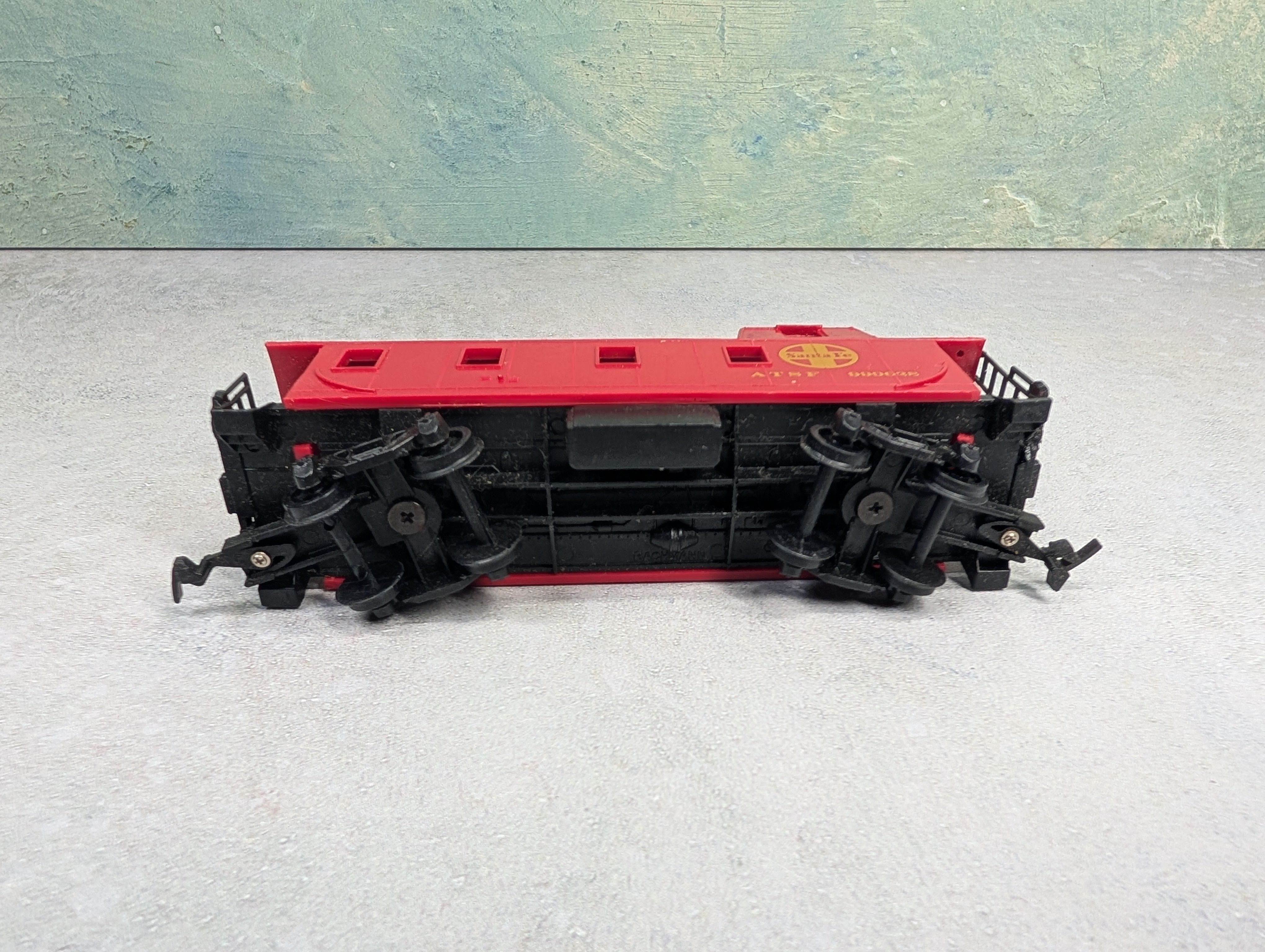 USED Bachmann HO Scale Caboose Santa Fe ATSF #999628