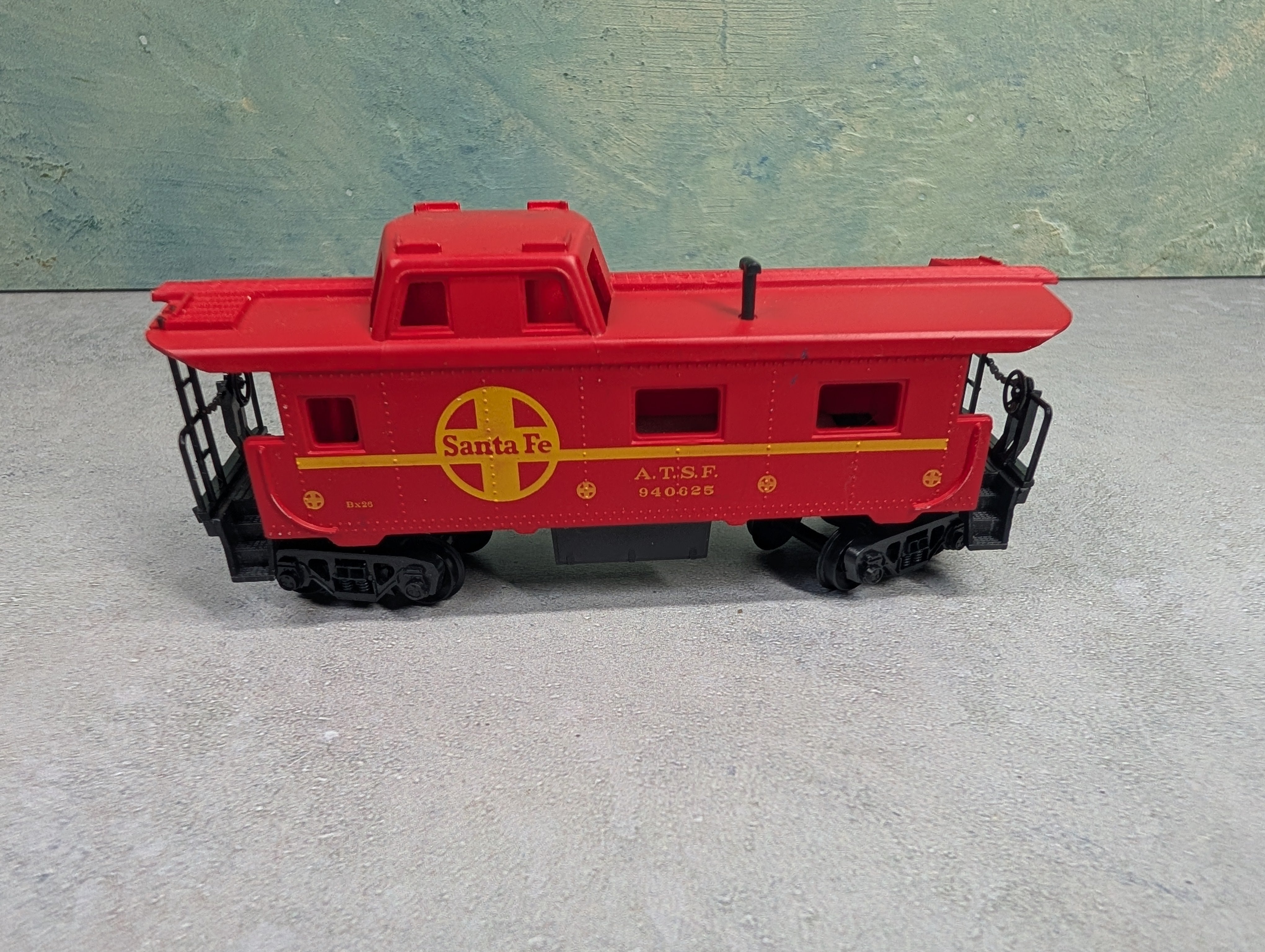 USED AHM HO Scale Caboose Santa Fe ATSF #940625