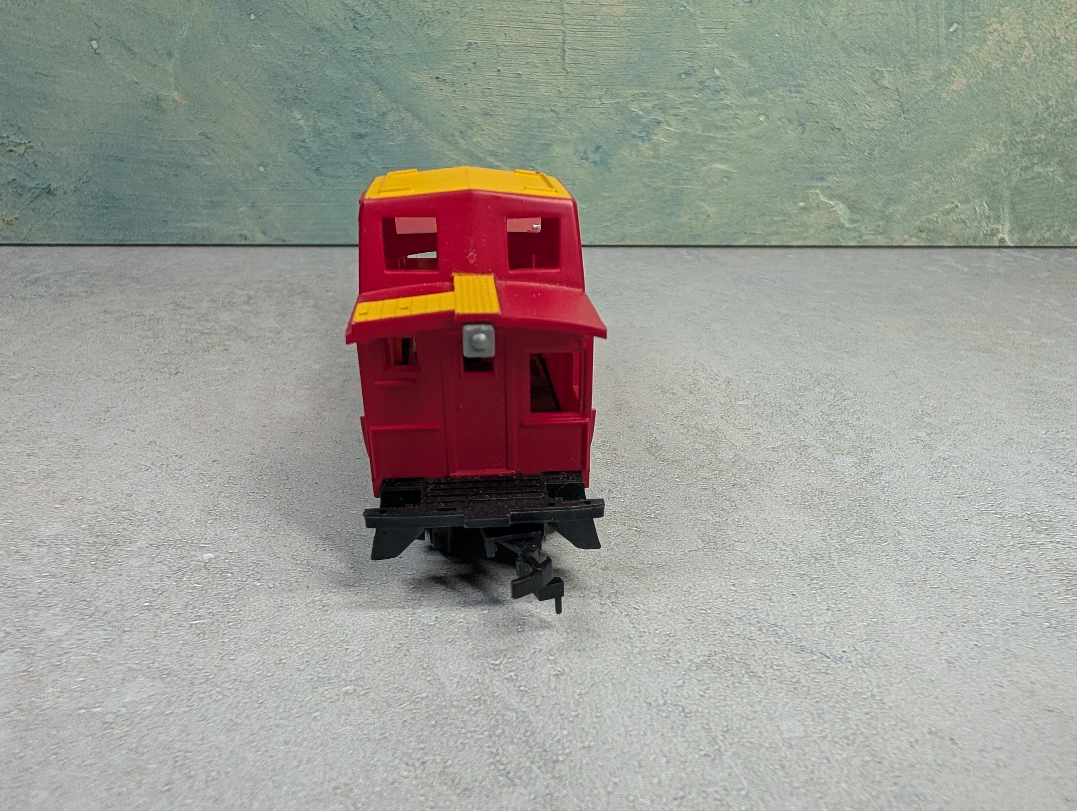 USED Bachmann HO Scale Caboose Santa Fe ATSF #3851