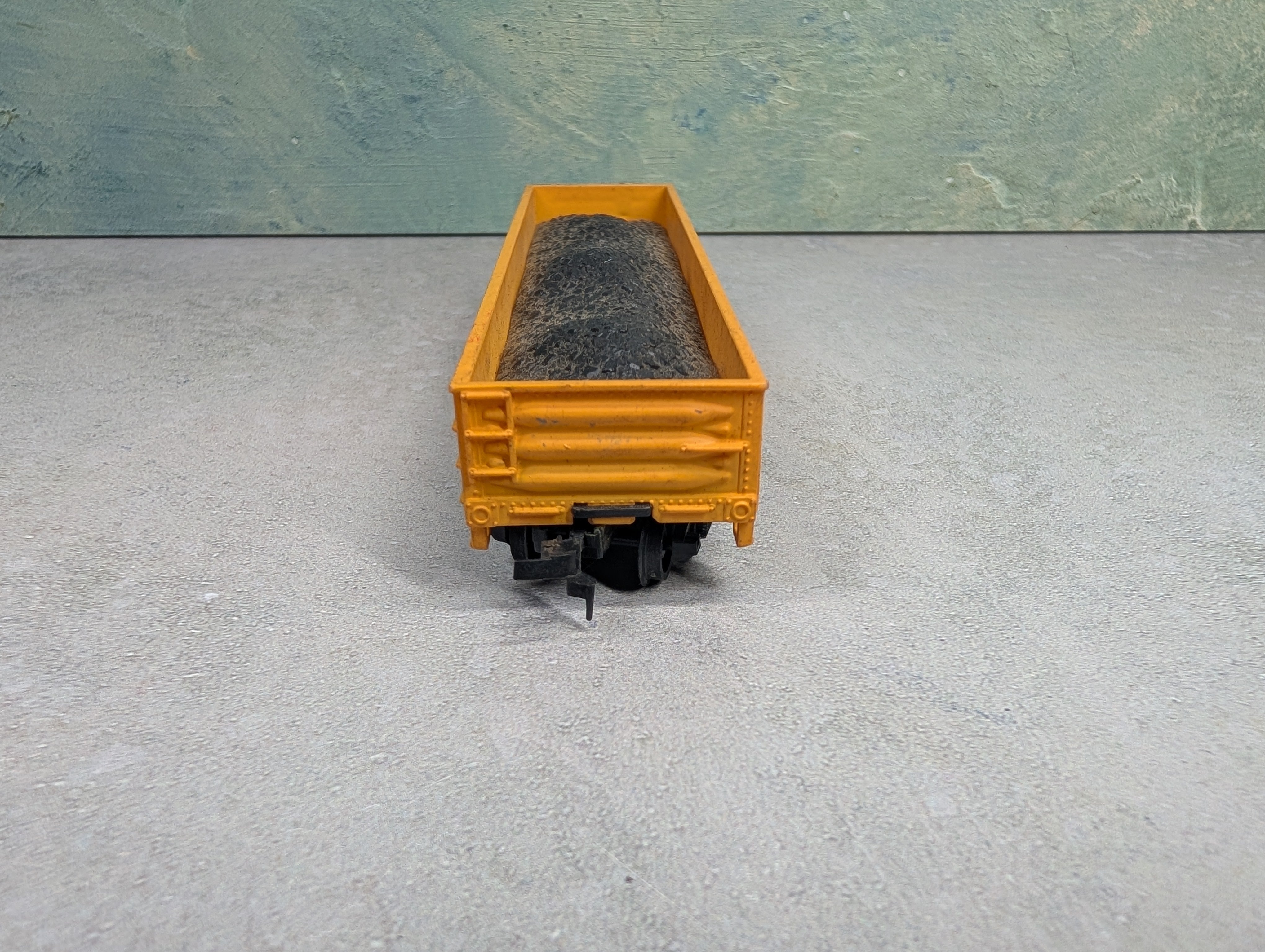 USED Life-Like HO Scale 40' Gondola Union Pacific UP #29500 w/ Load