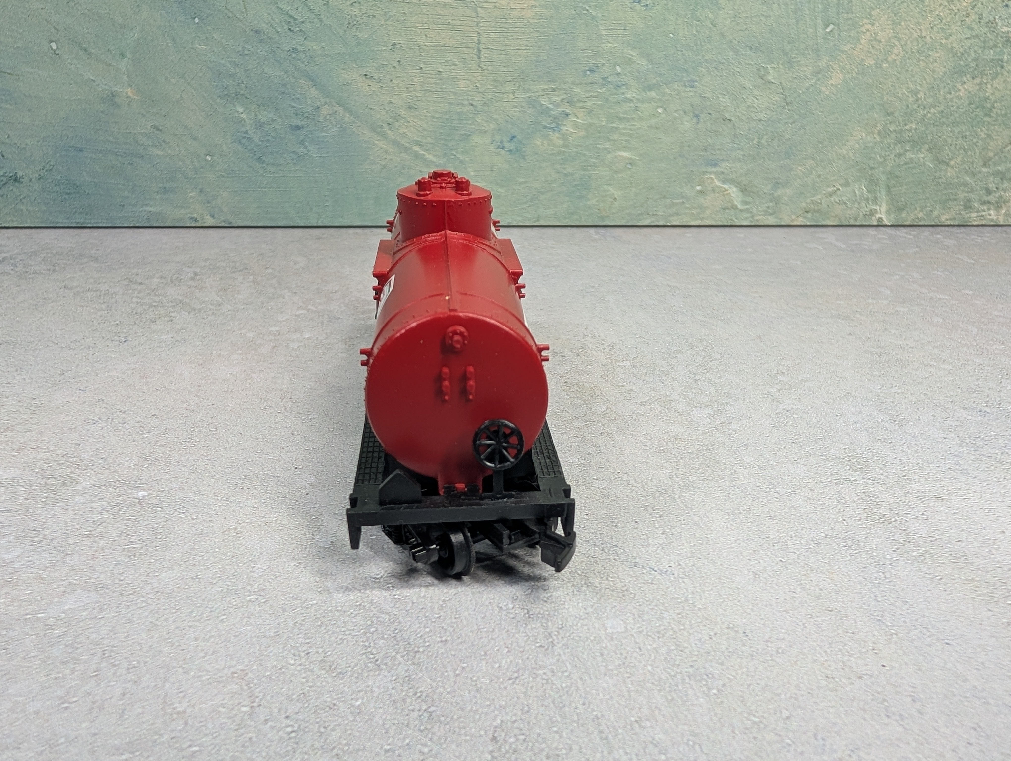 USED Life-Like HO Scale Single Dome Tank Car Koppers KPCX #508