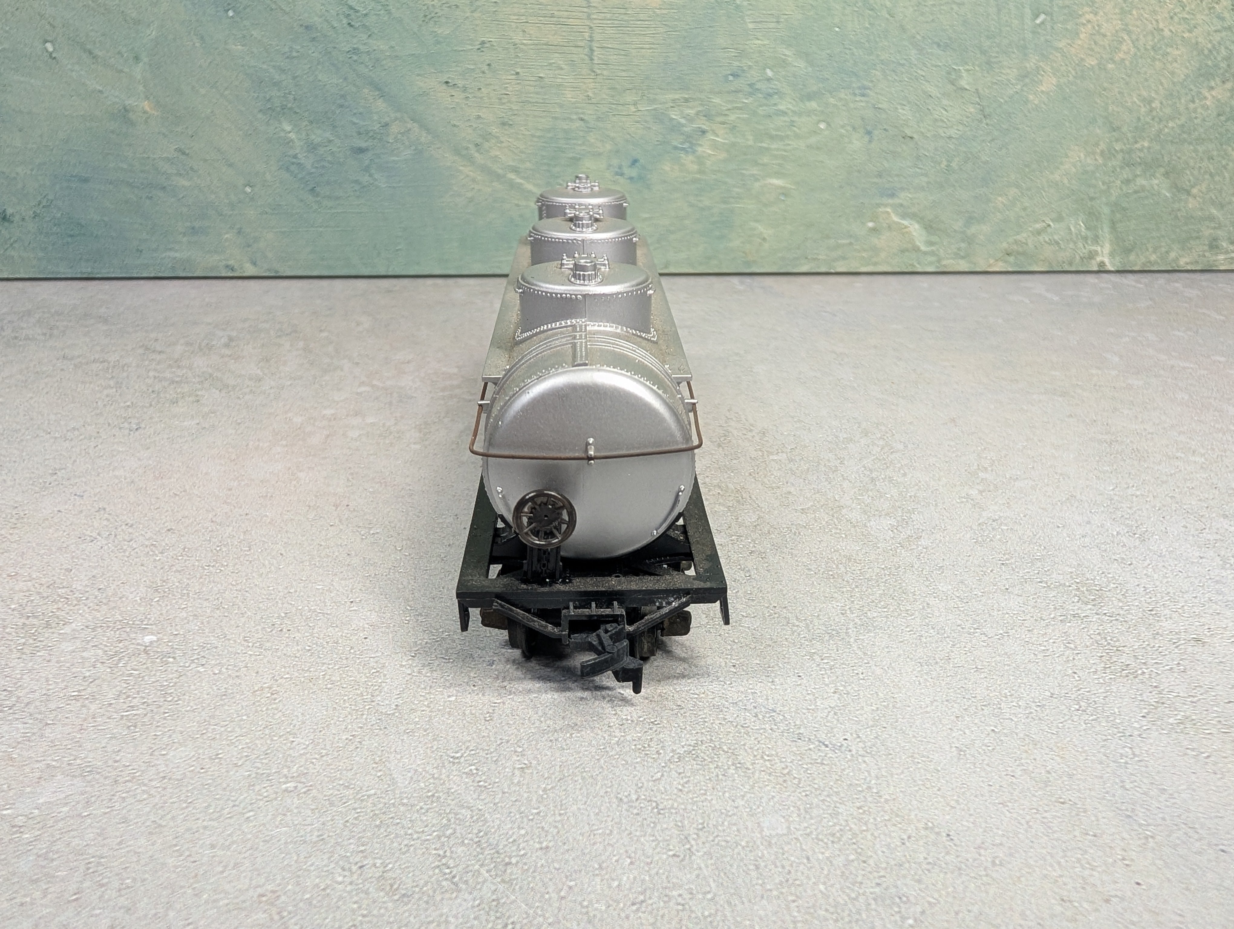 USED Athearn HO Scale Triple Dome Tank Car Texaco TCX #270