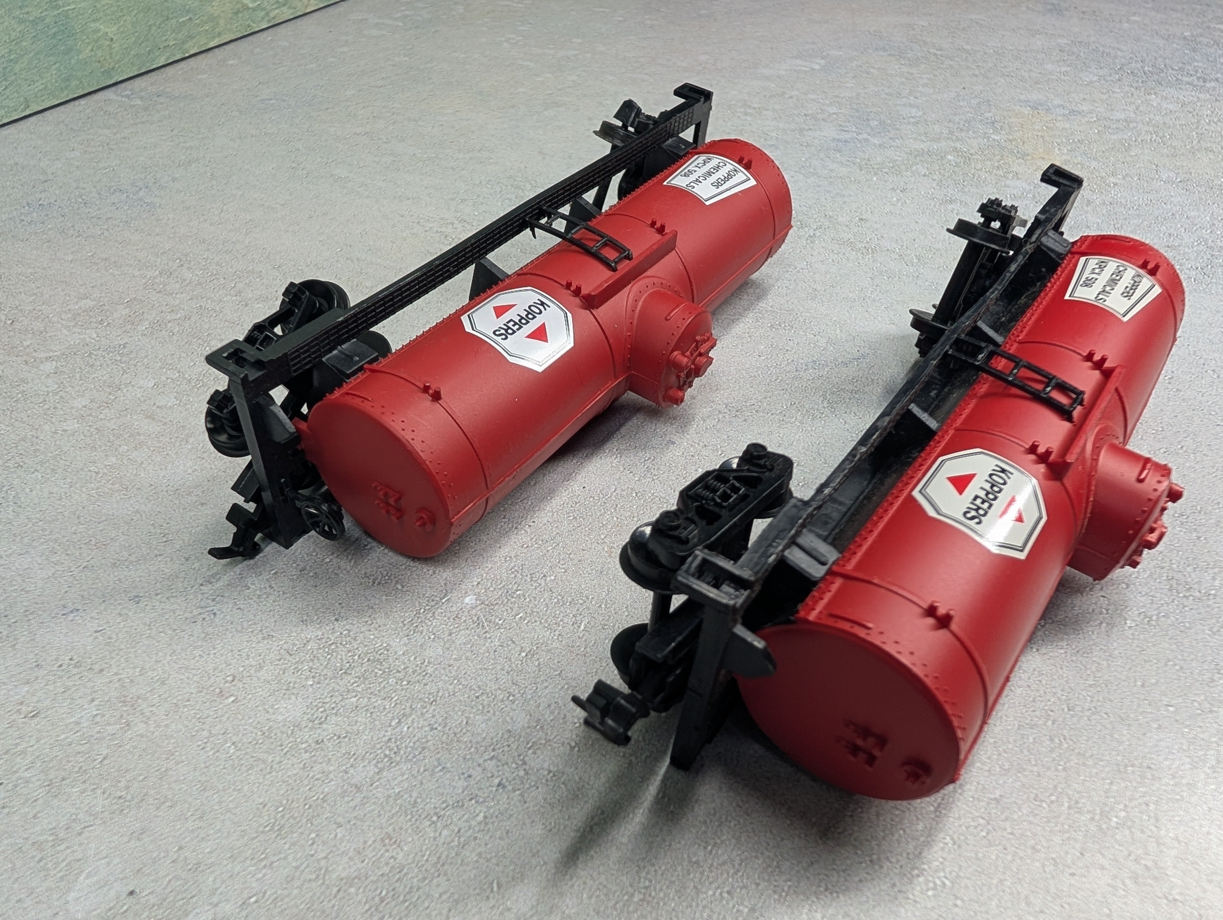 USED Life-Like HO Scale Lot of Single Dome Tank Cars Koppers KPCX #508 (2 pcs)