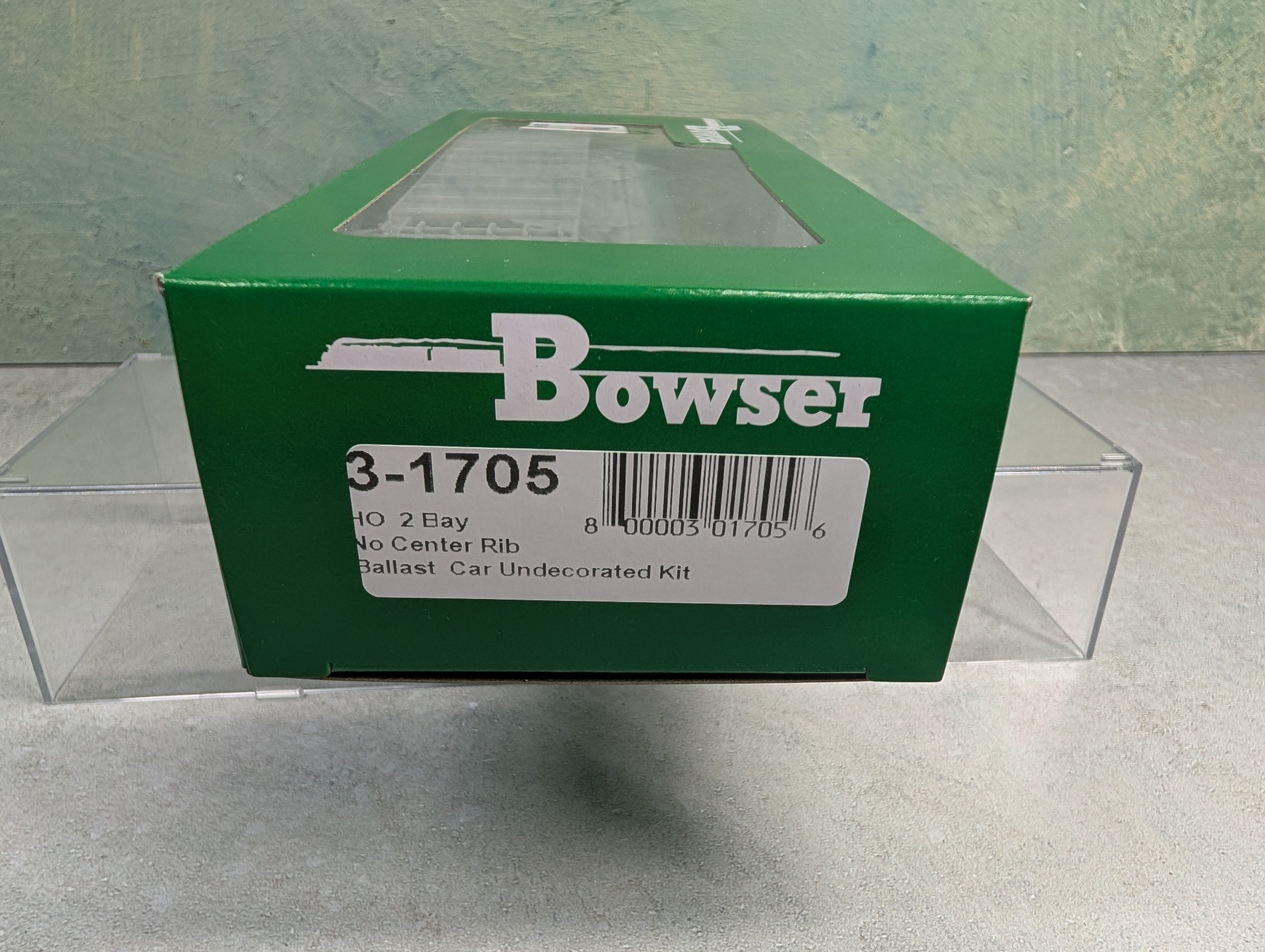 Bowser #3-1705 HO Scale 70-Ton 2 Bay Ballast Car Undecorated No Center Rib KIT