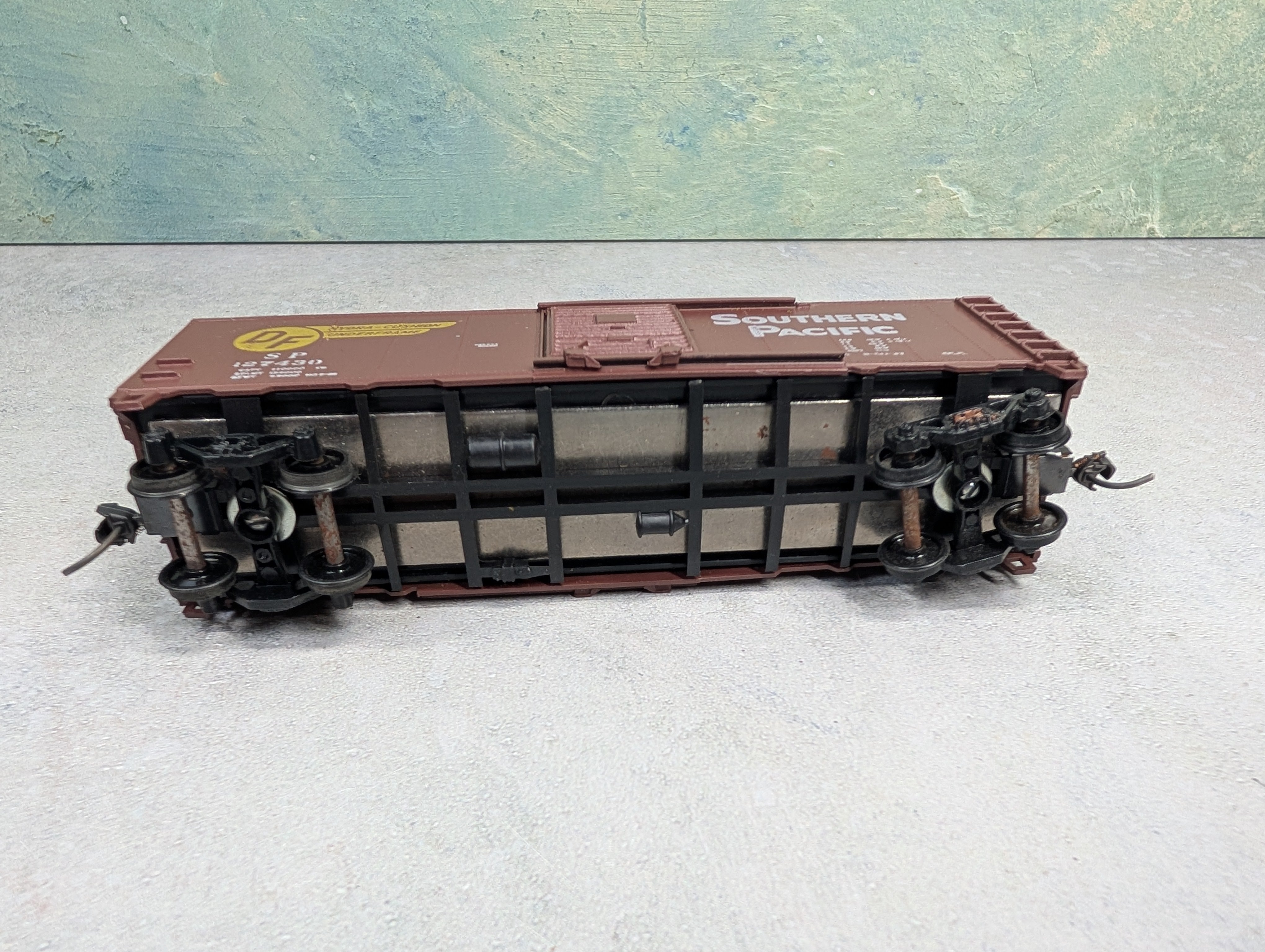 USED Athearn HO Scale 40' Box Car Southern SP #127430