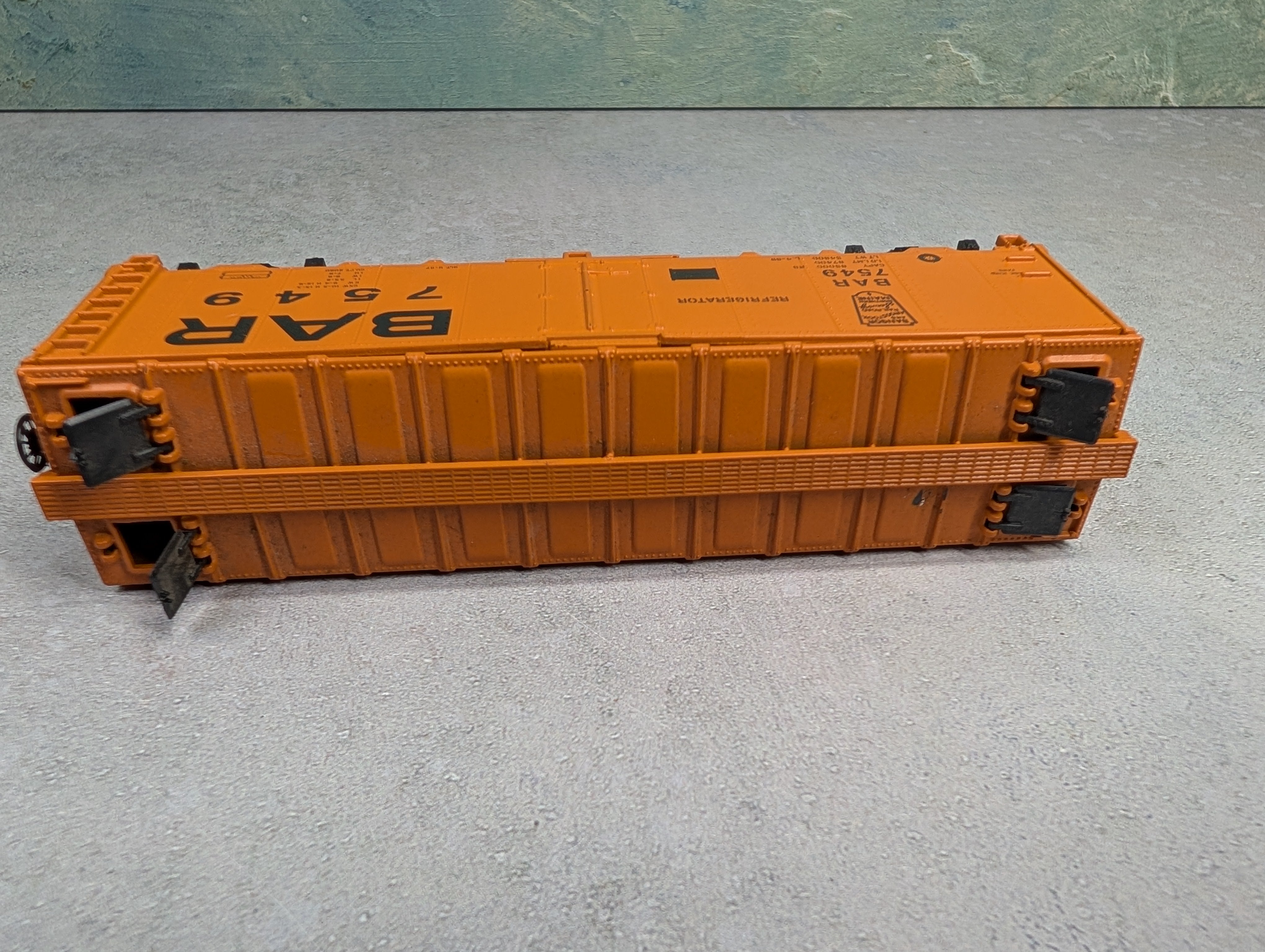 USED Athearn HO Scale 40' Reefer Box Car Bangor and Aroostook BAR #7549
