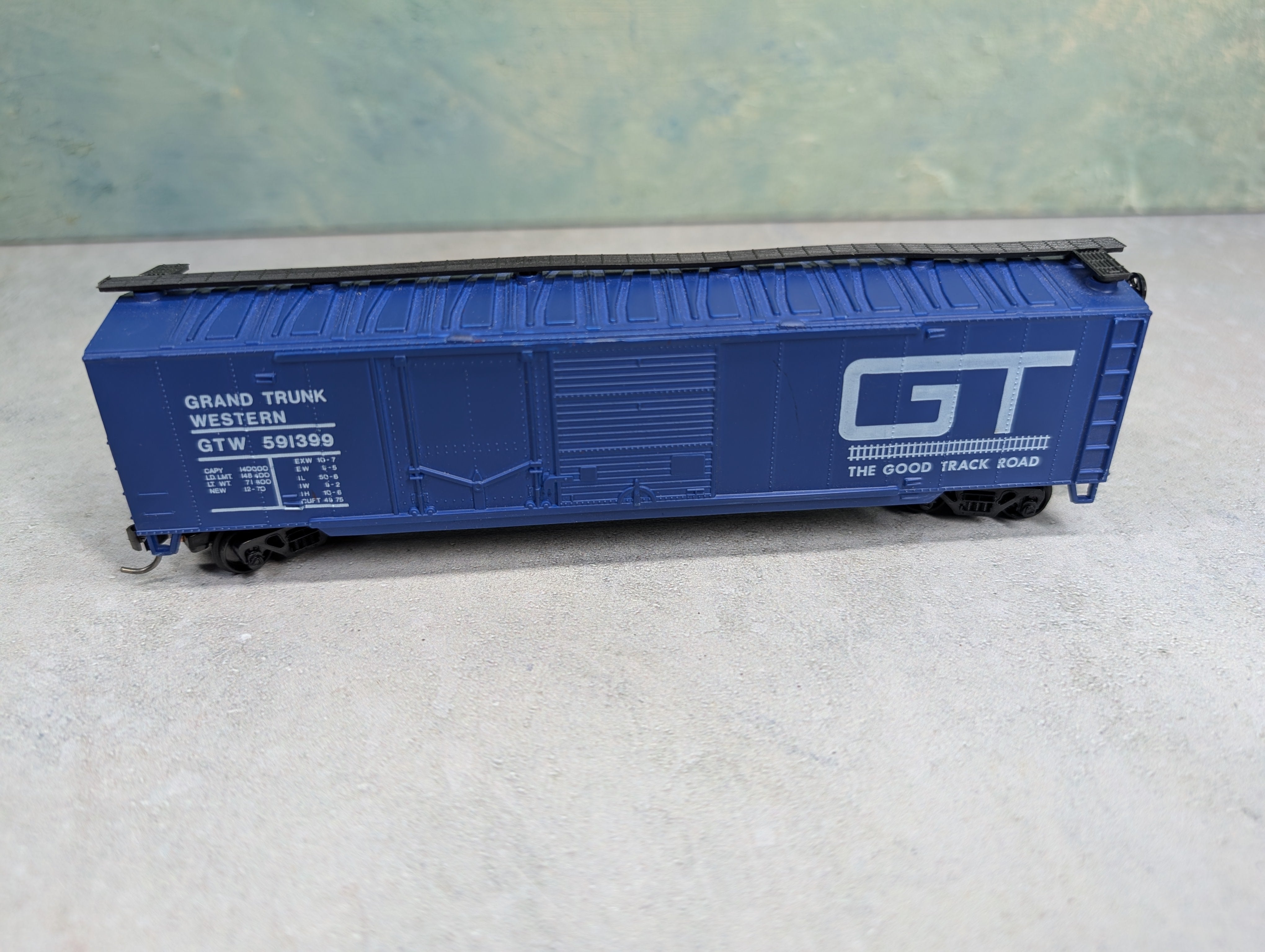 USED AHM HO Scale 50' DD Box Car Grand Trunk Western GTW #591399