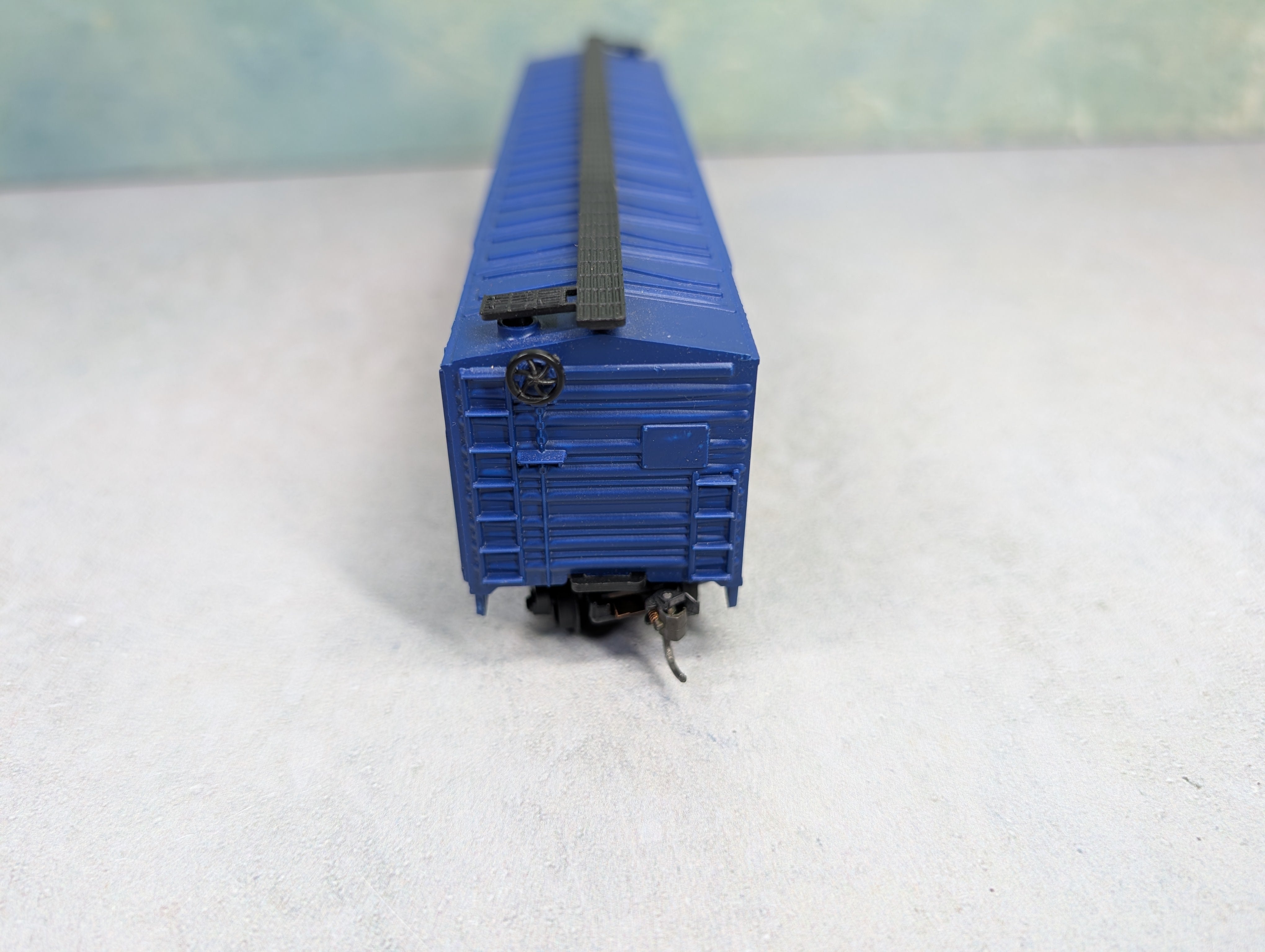 USED AHM HO Scale 50' DD Box Car Grand Trunk Western GTW #591399