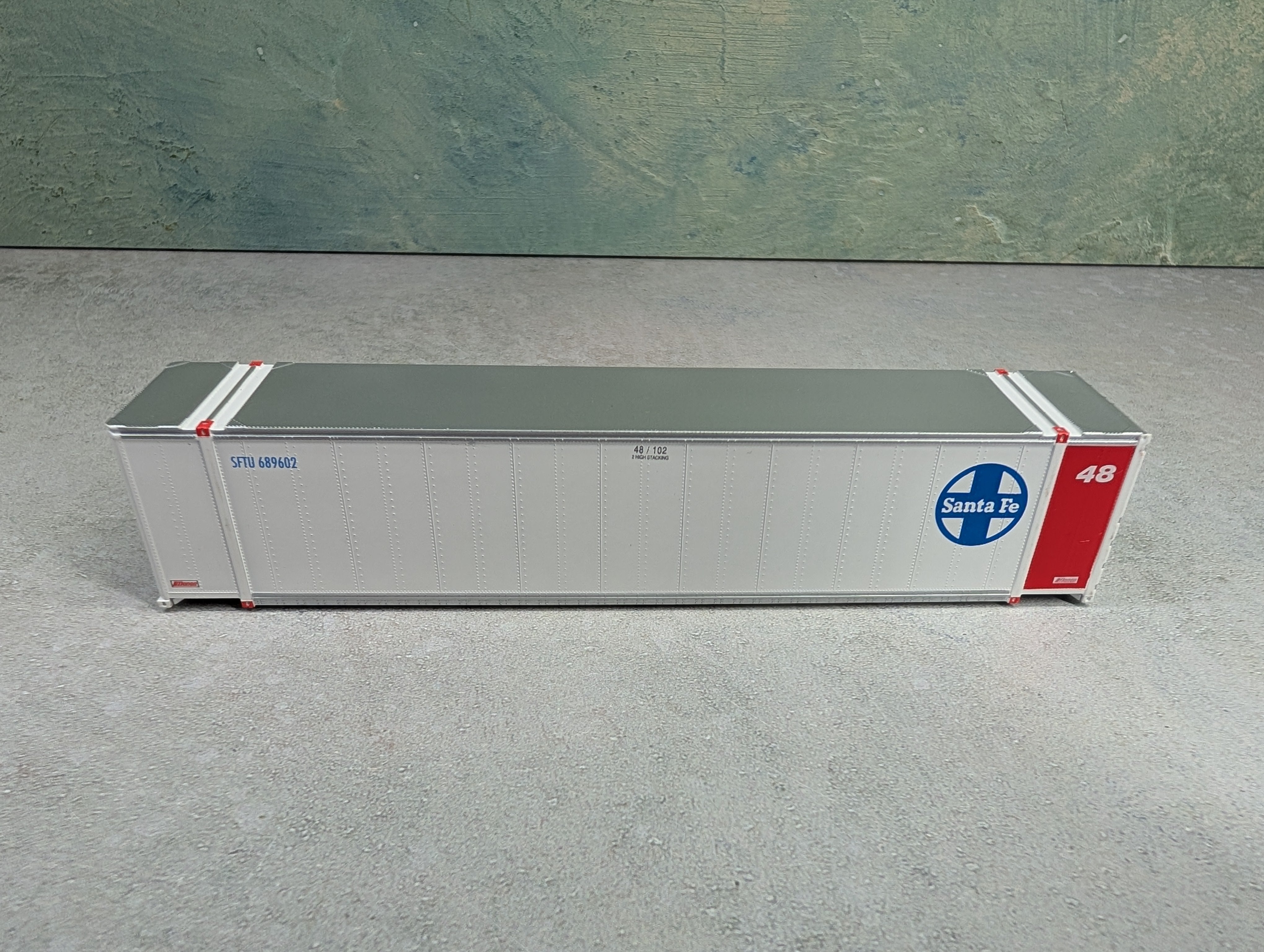 USED HO Scale 48' Container Santa Fe SFTU #689602