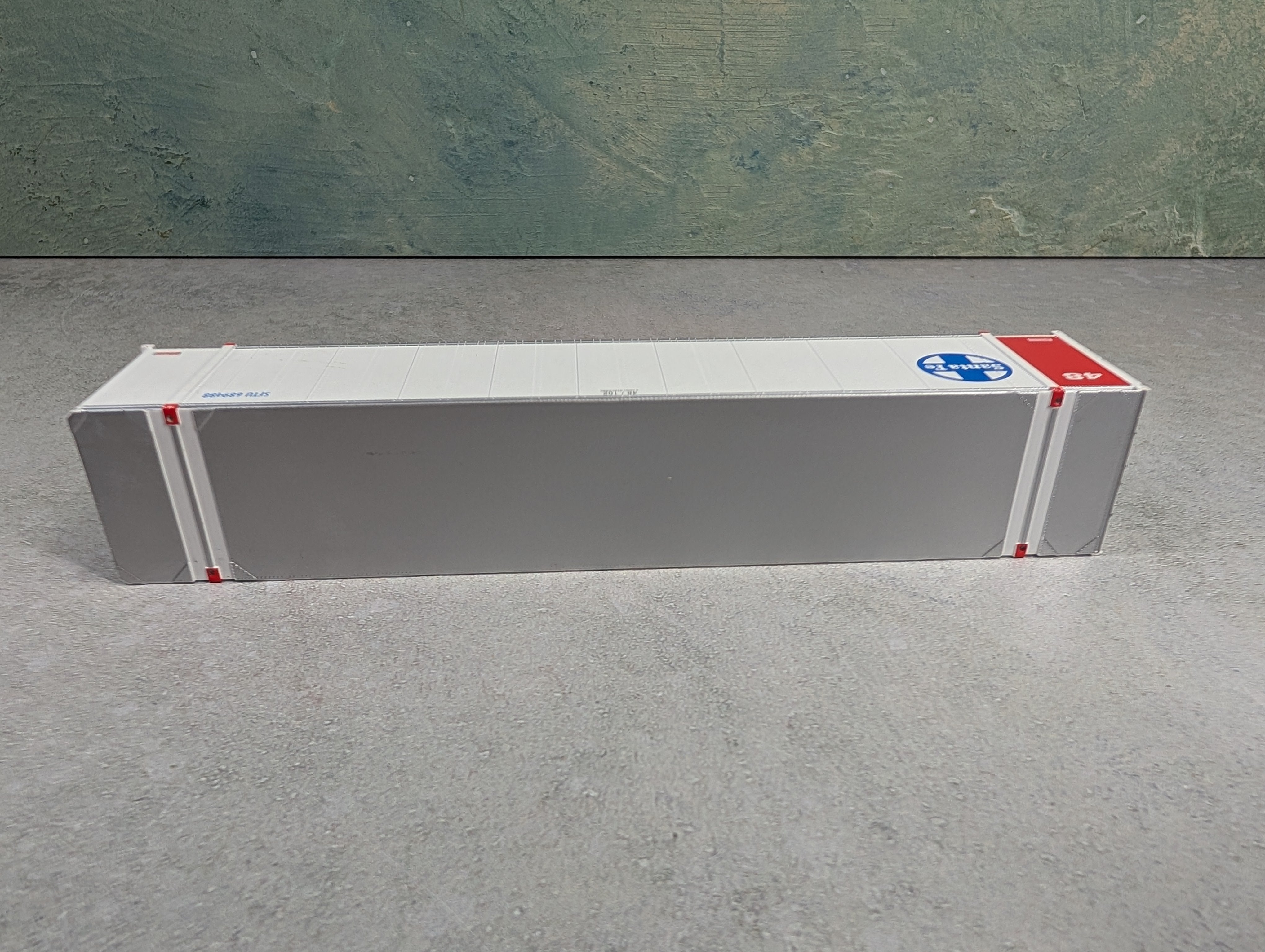 USED HO Scale 48' Container Santa Fe SFTU #689488