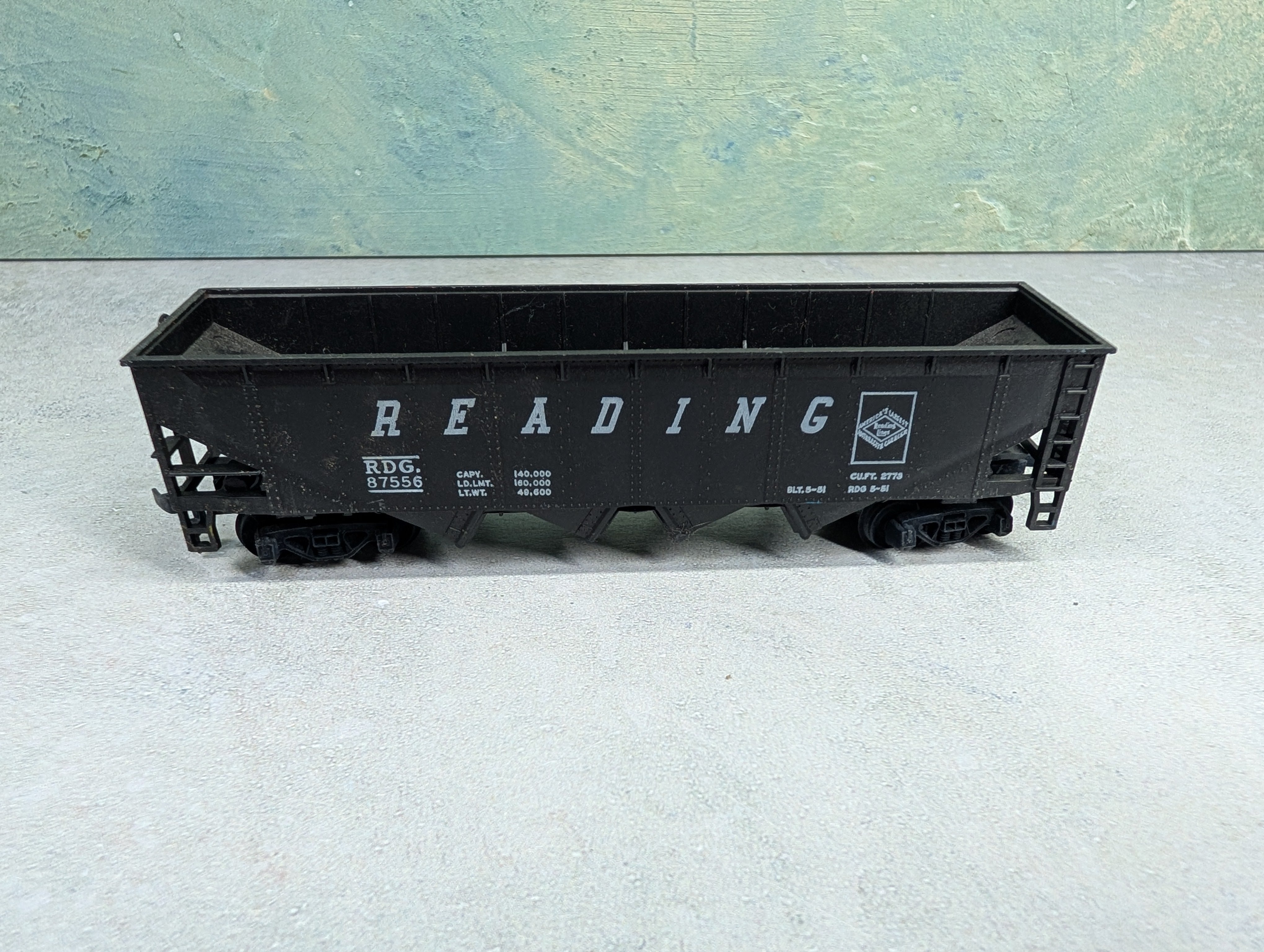 USED Tyco HO Scale Quad Hopper Reading RDG #87556