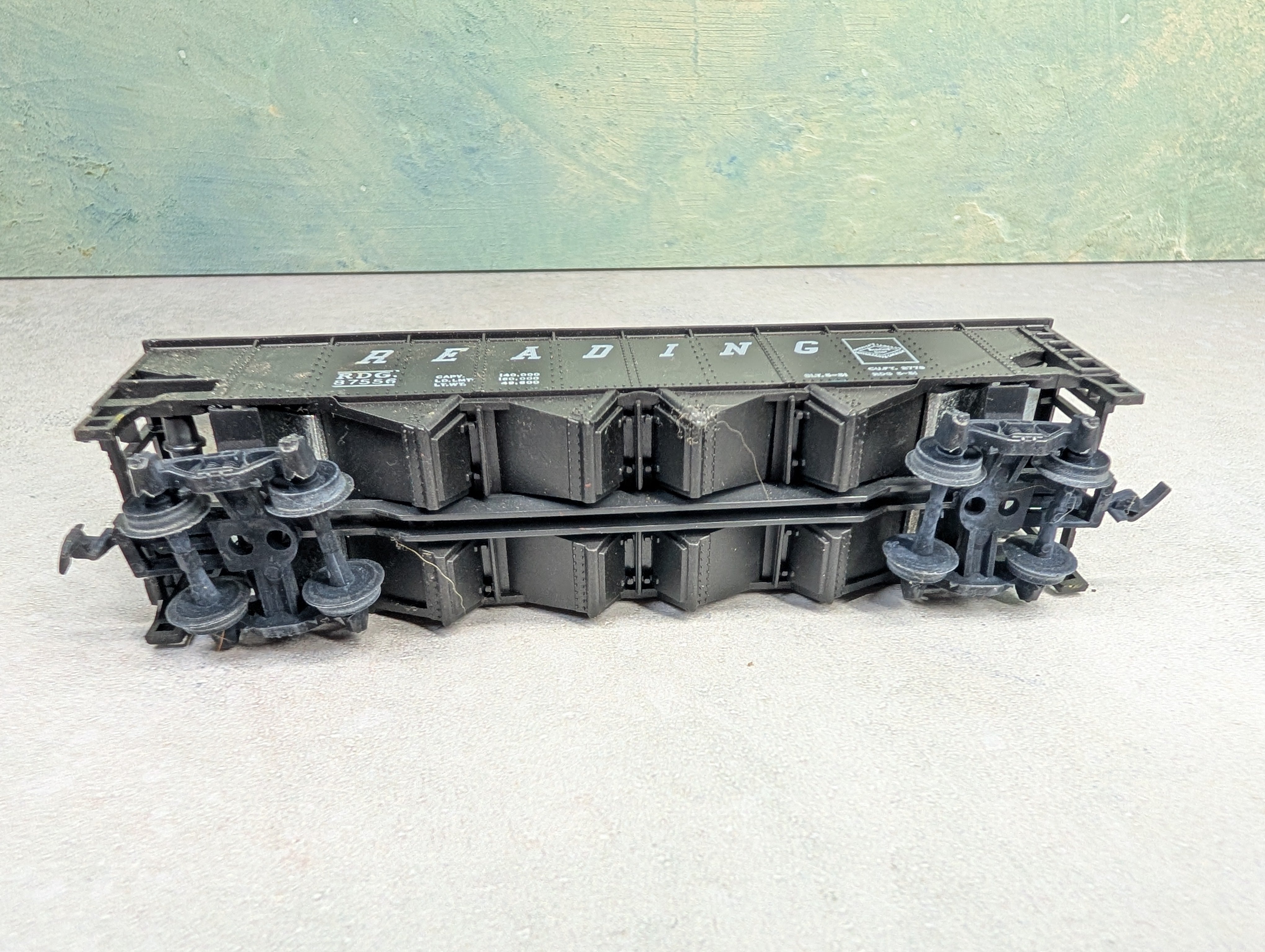 USED Tyco HO Scale Quad Hopper Reading RDG #87556