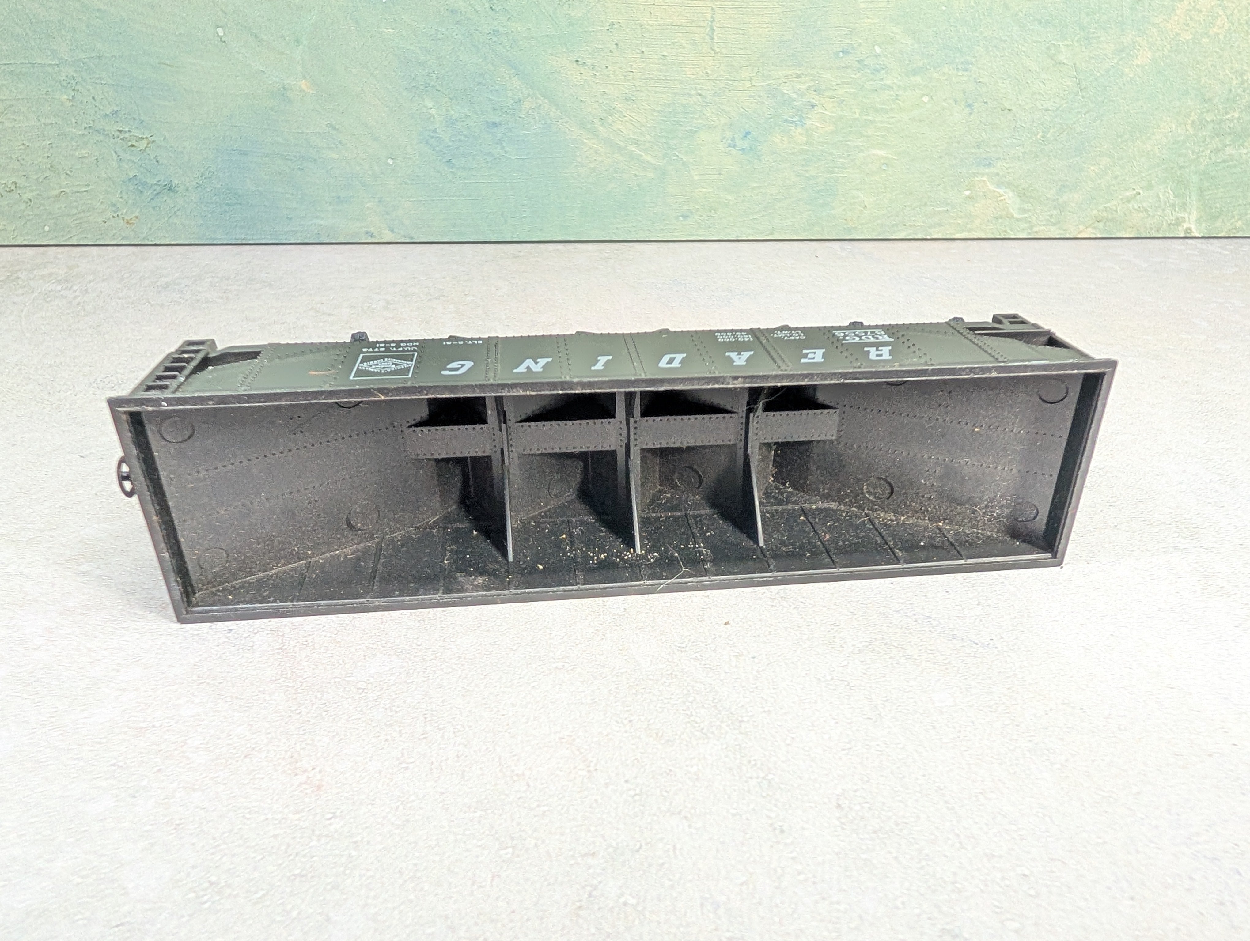 USED Tyco HO Scale Quad Hopper Reading RDG #87556