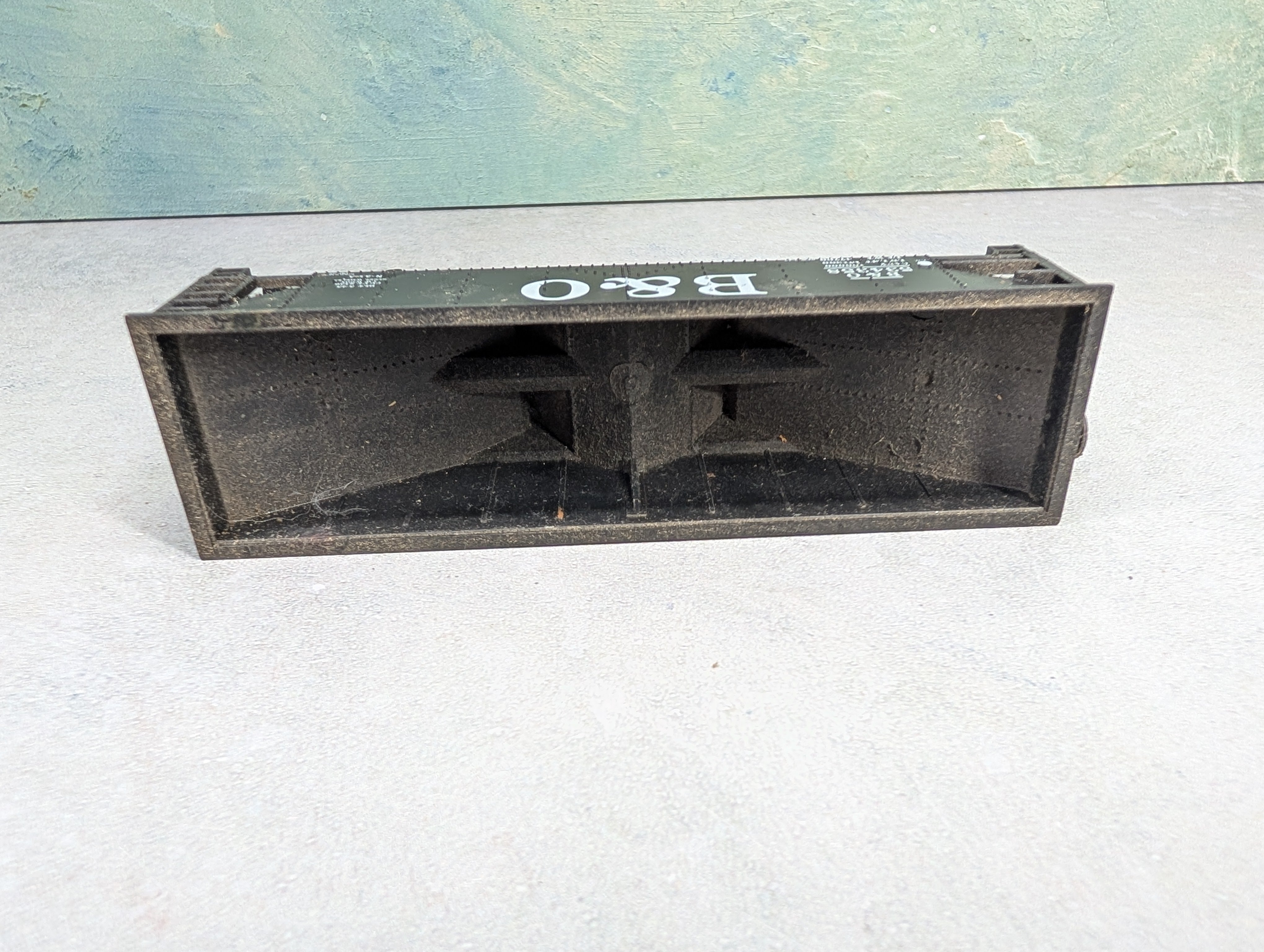 USED Walthers HO Scale 2 Bay 36' Offset Hopper Baltimore and Ohio B&O #534358