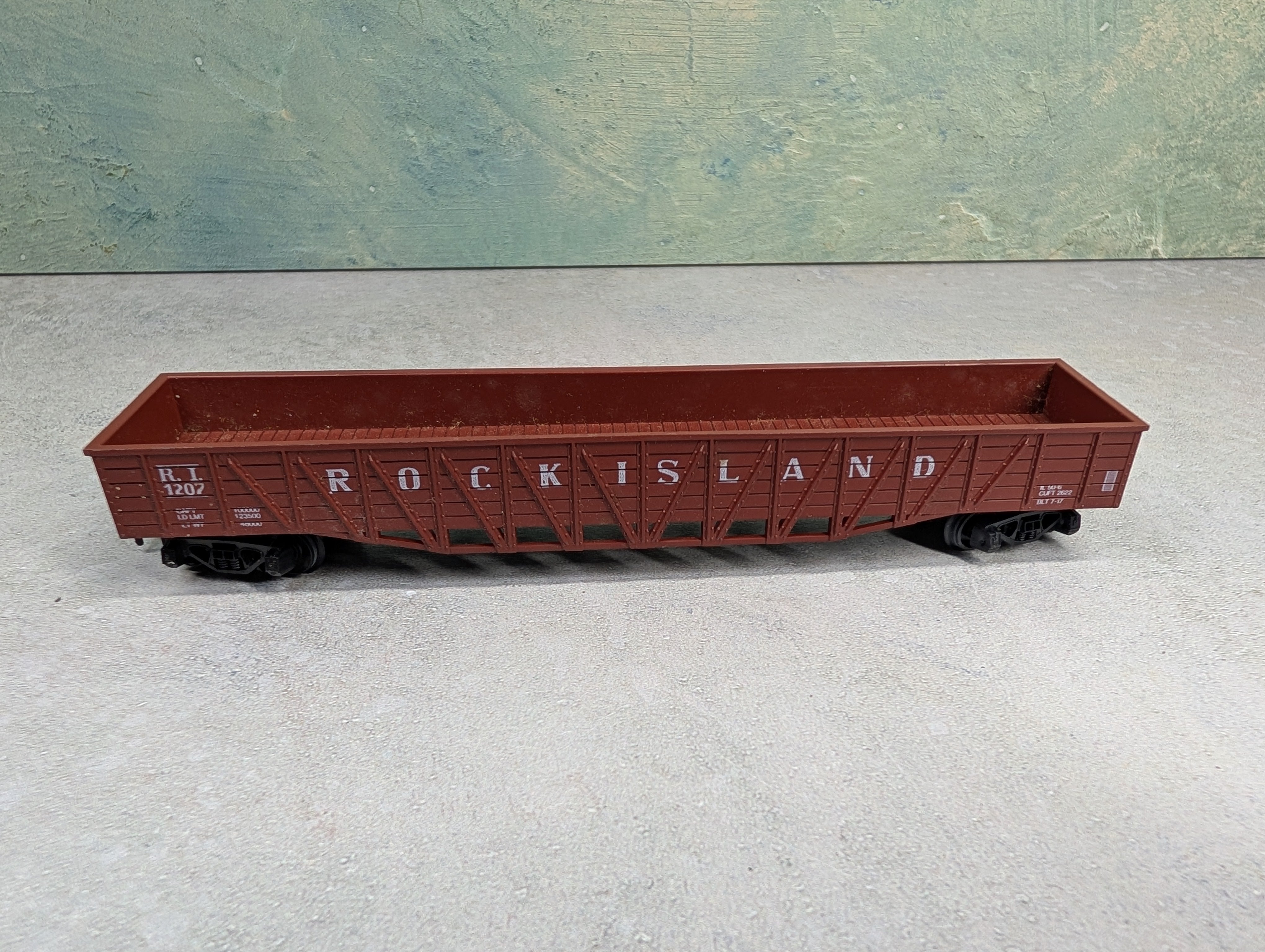 USED AHM HO Scale 50' Wooden Gondola Rock Island RI #1207