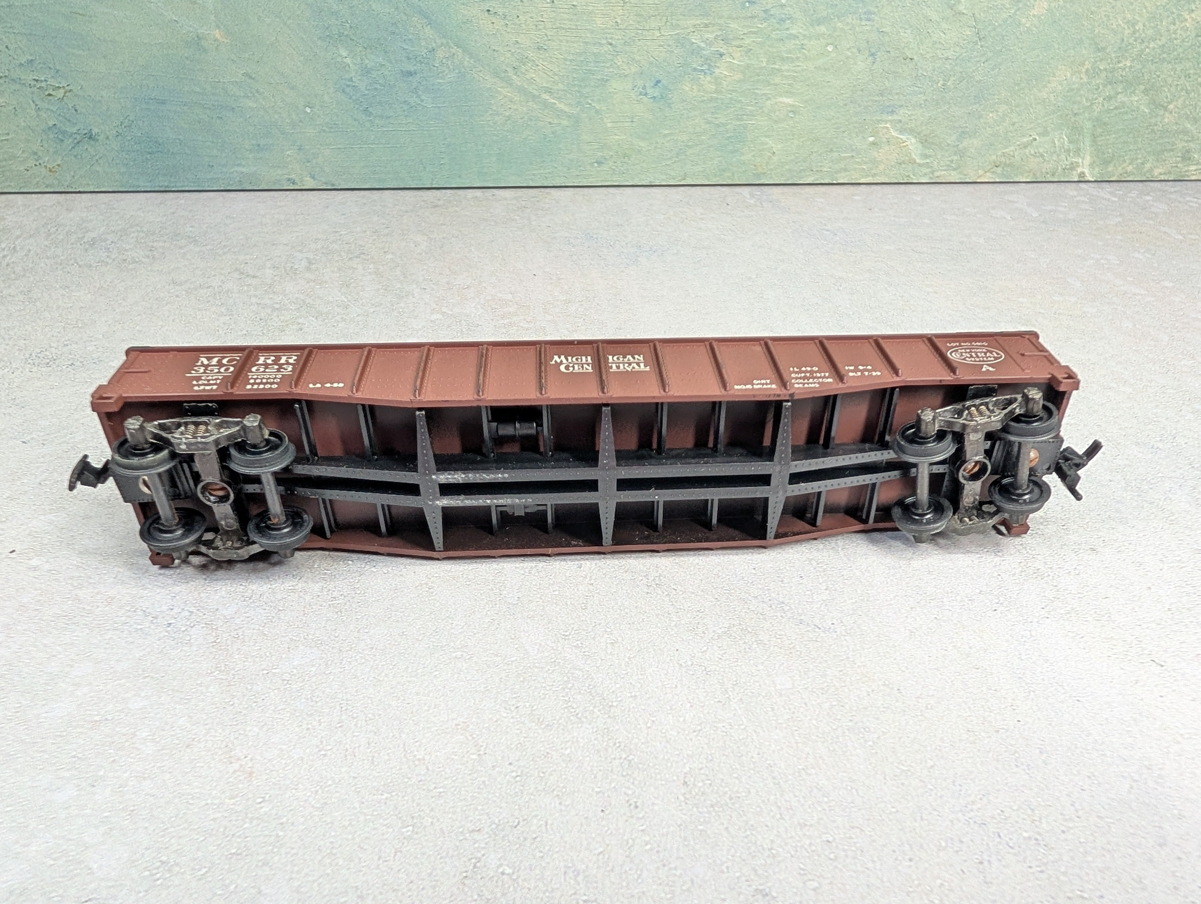 USED Athearn HO Scale 50' Gondola Michigan Central MCRR #350623